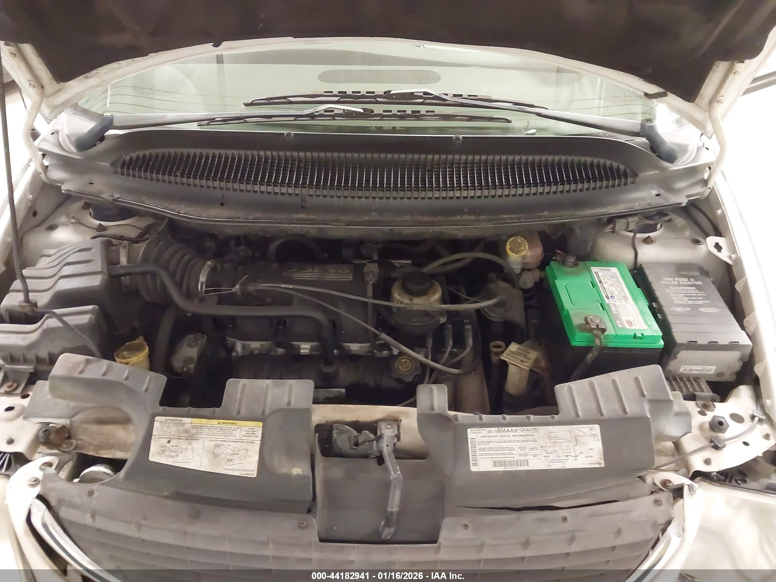 CHRYSLER TOWN image 10