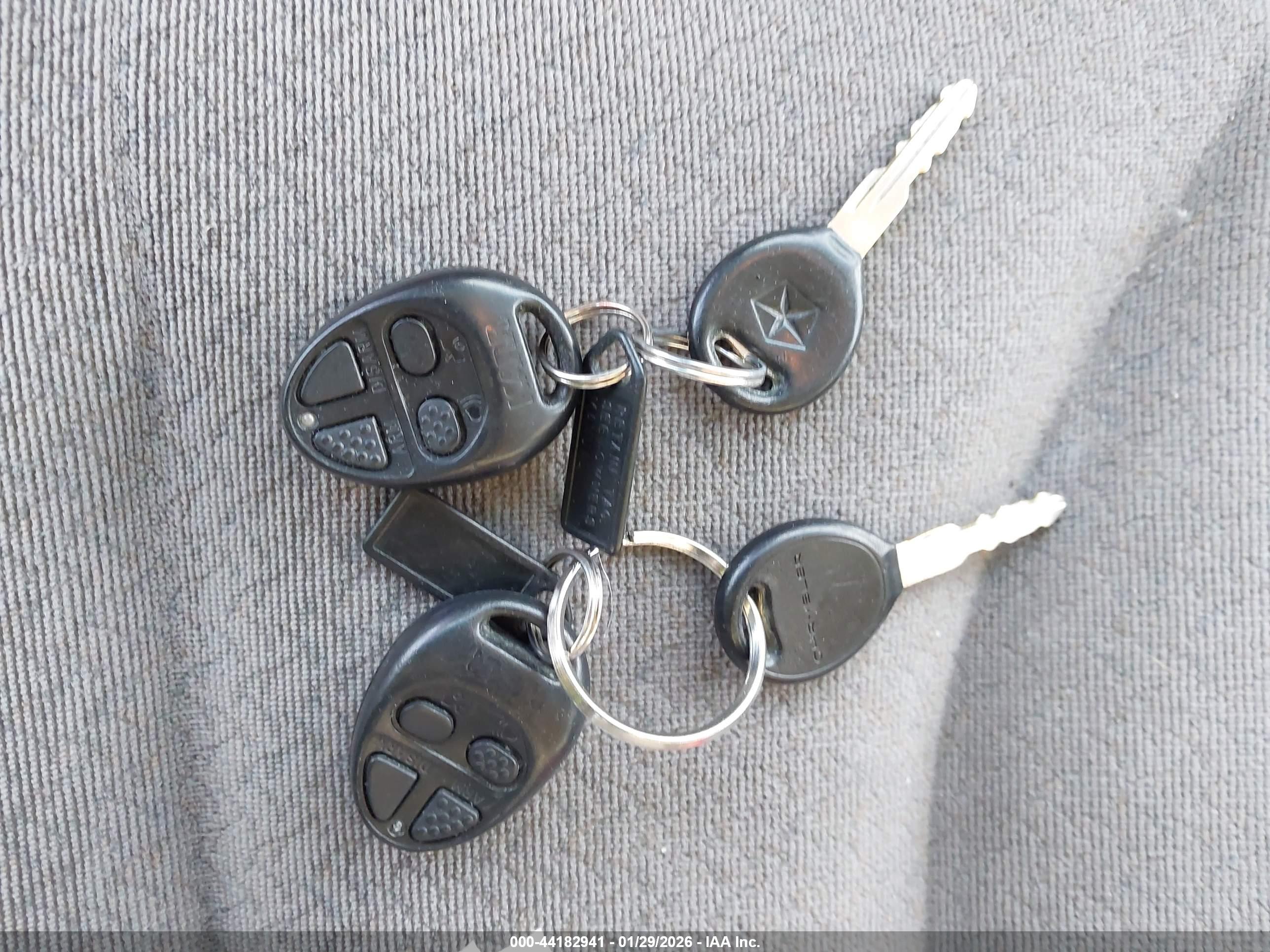 CHRYSLER TOWN image 11