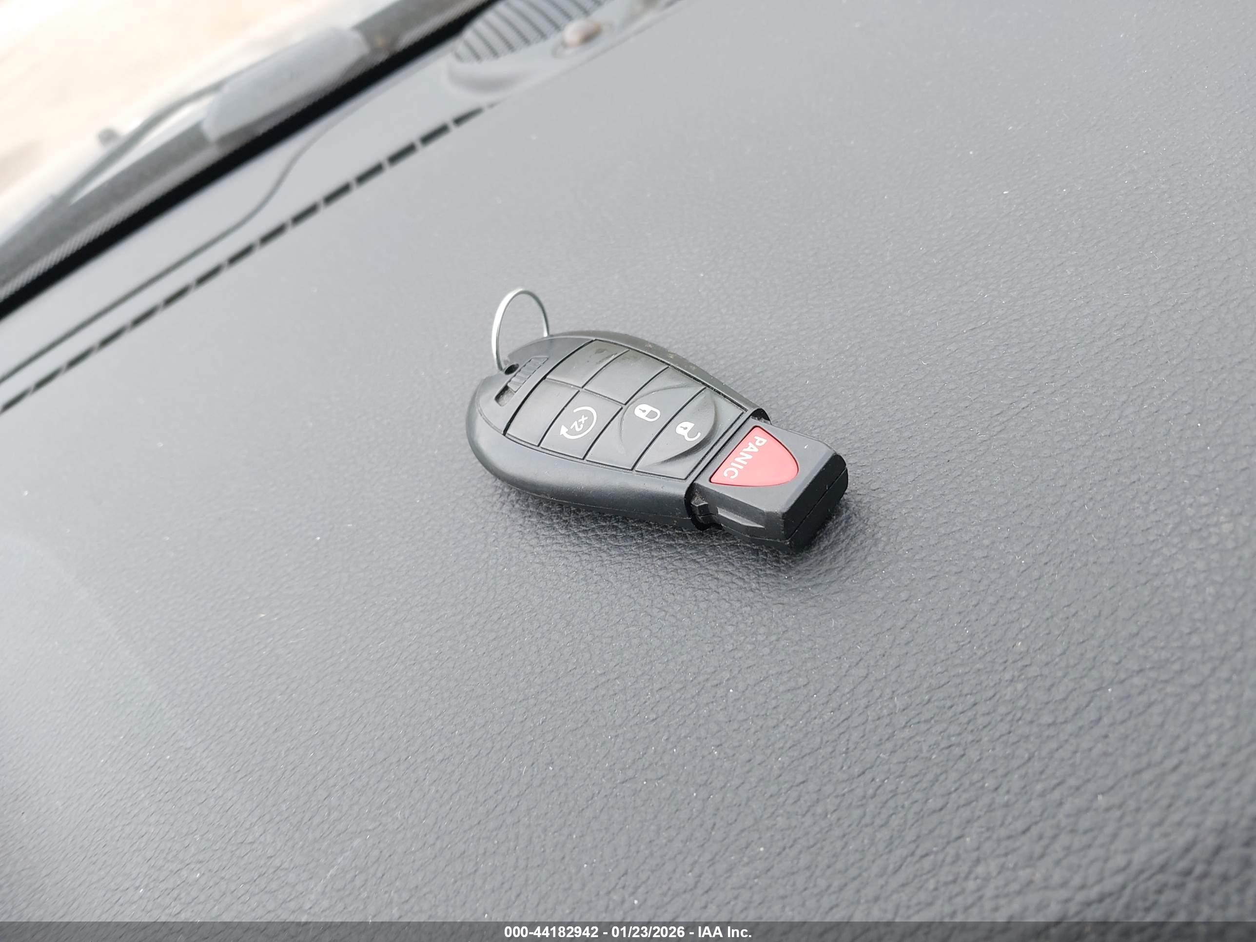 JEEP GRAND image 11