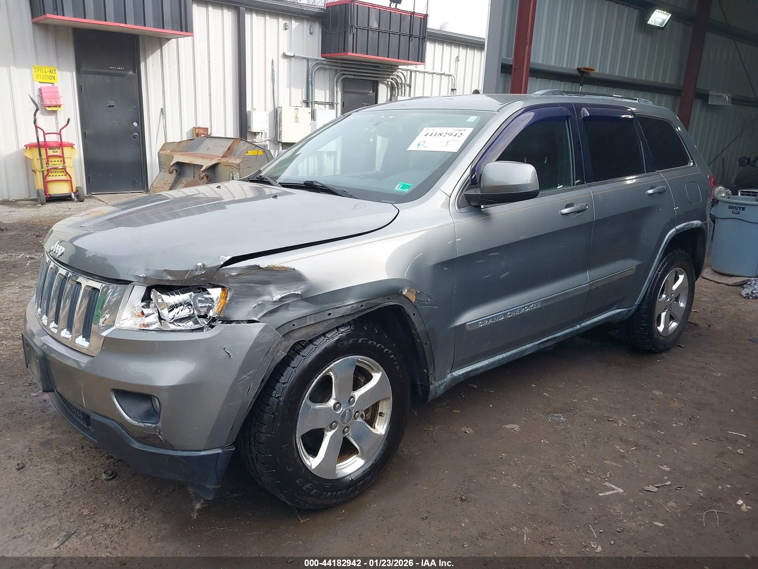 JEEP GRAND image 6