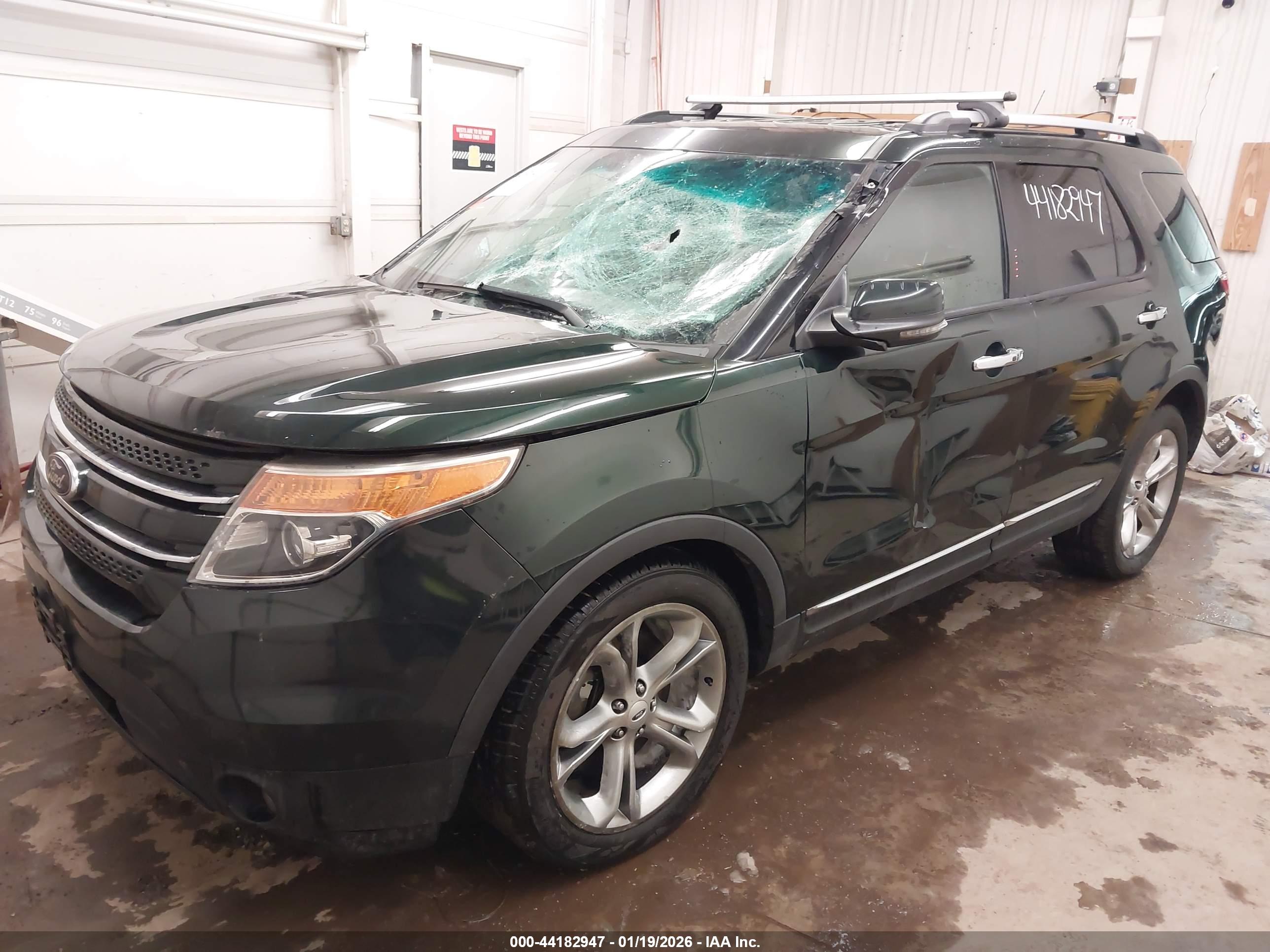 FORD EXPLORER image 6