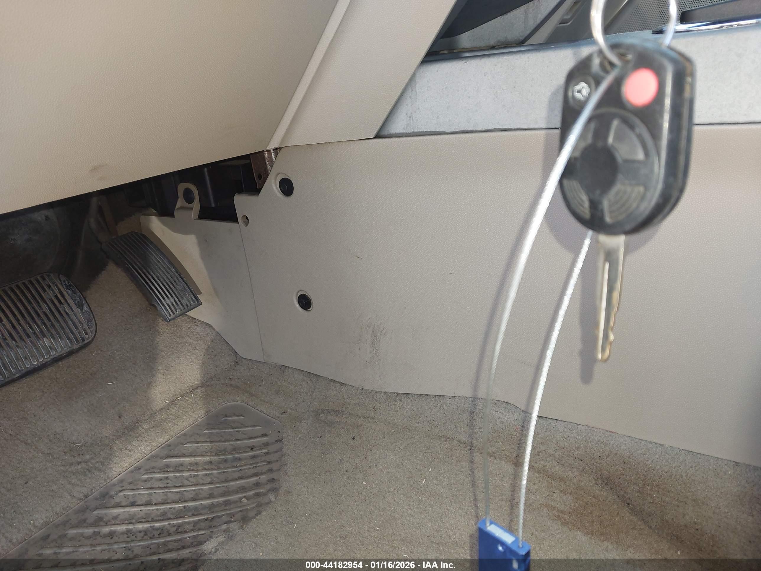 FORD ESCAPE image 11