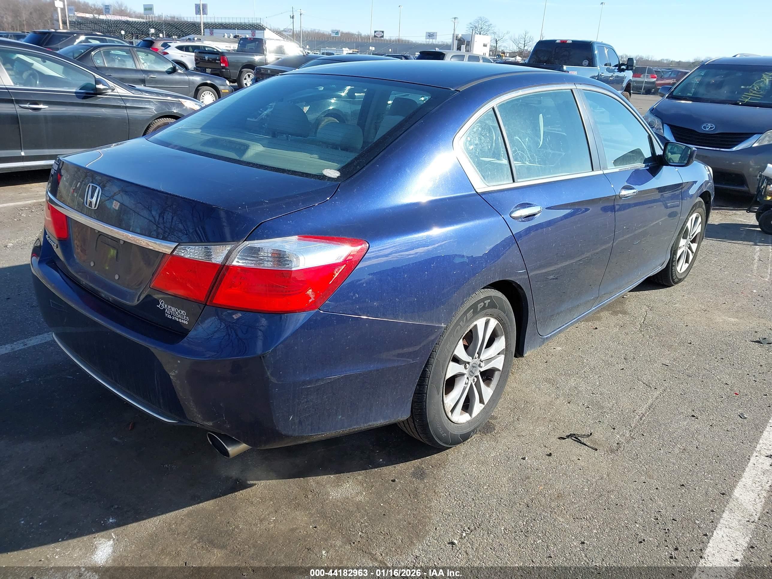 HONDA ACCORD image 4