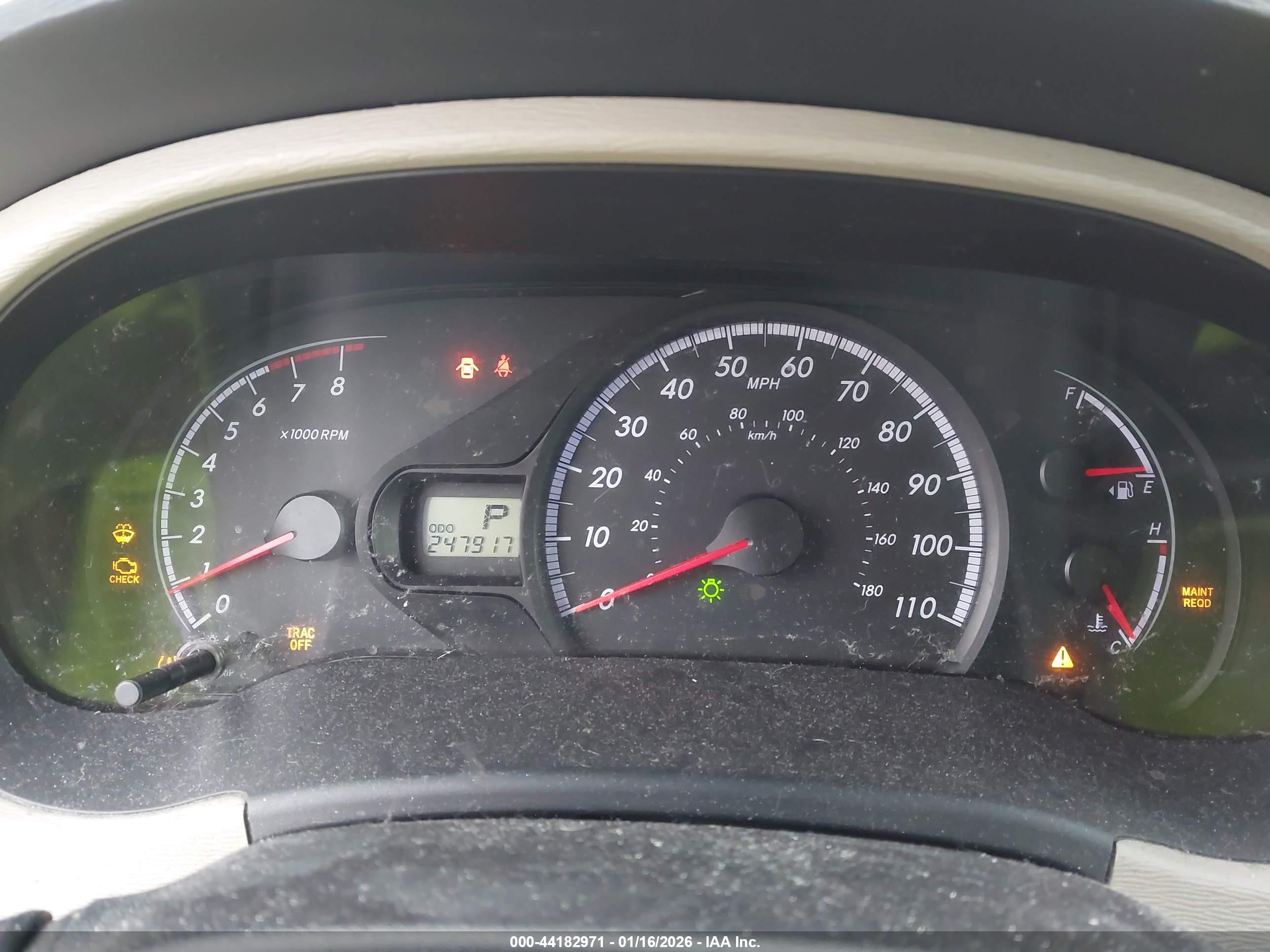 TOYOTA SIENNA image 7