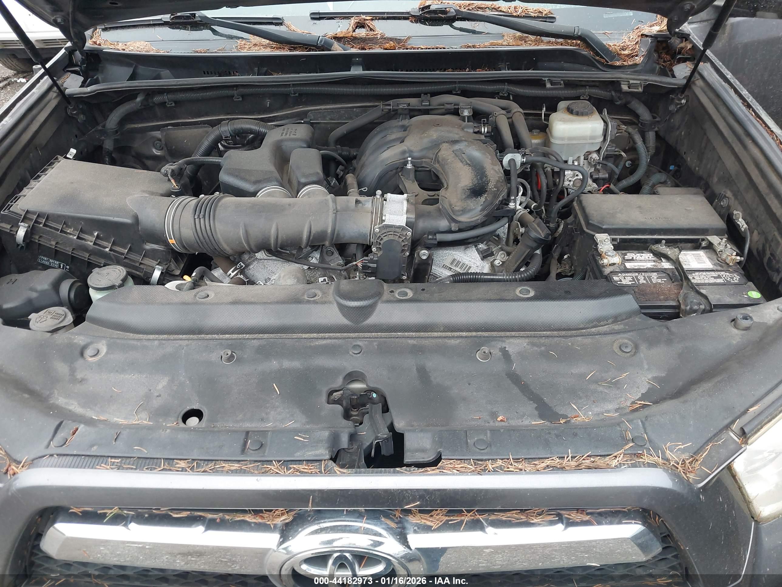 TOYOTA 4RUNNER image 10