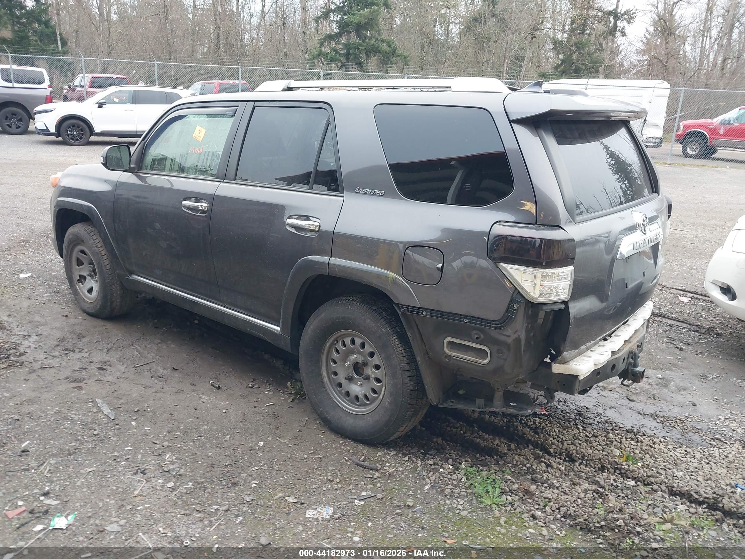 TOYOTA 4RUNNER image 3