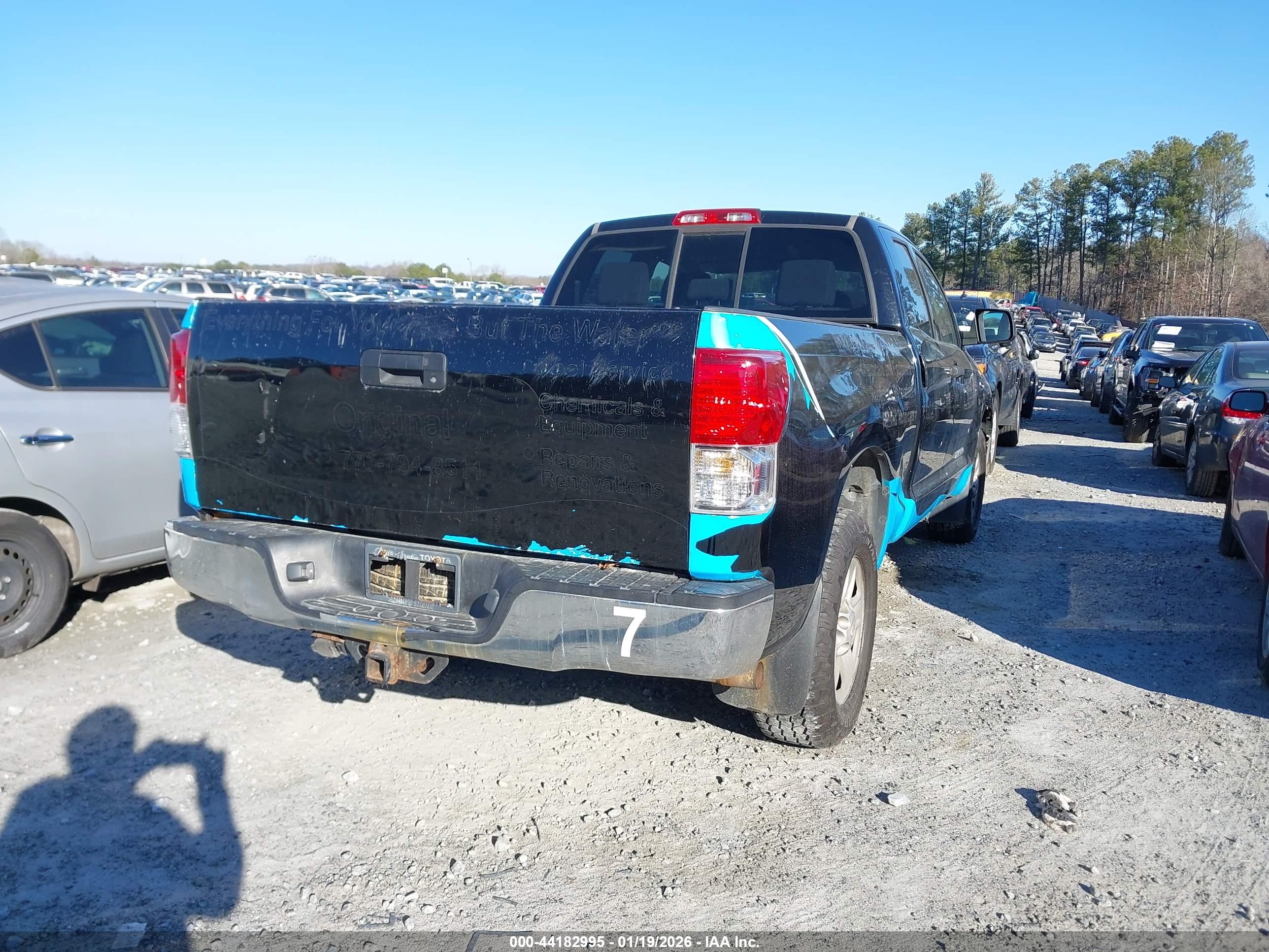 TOYOTA TUNDRA image 4