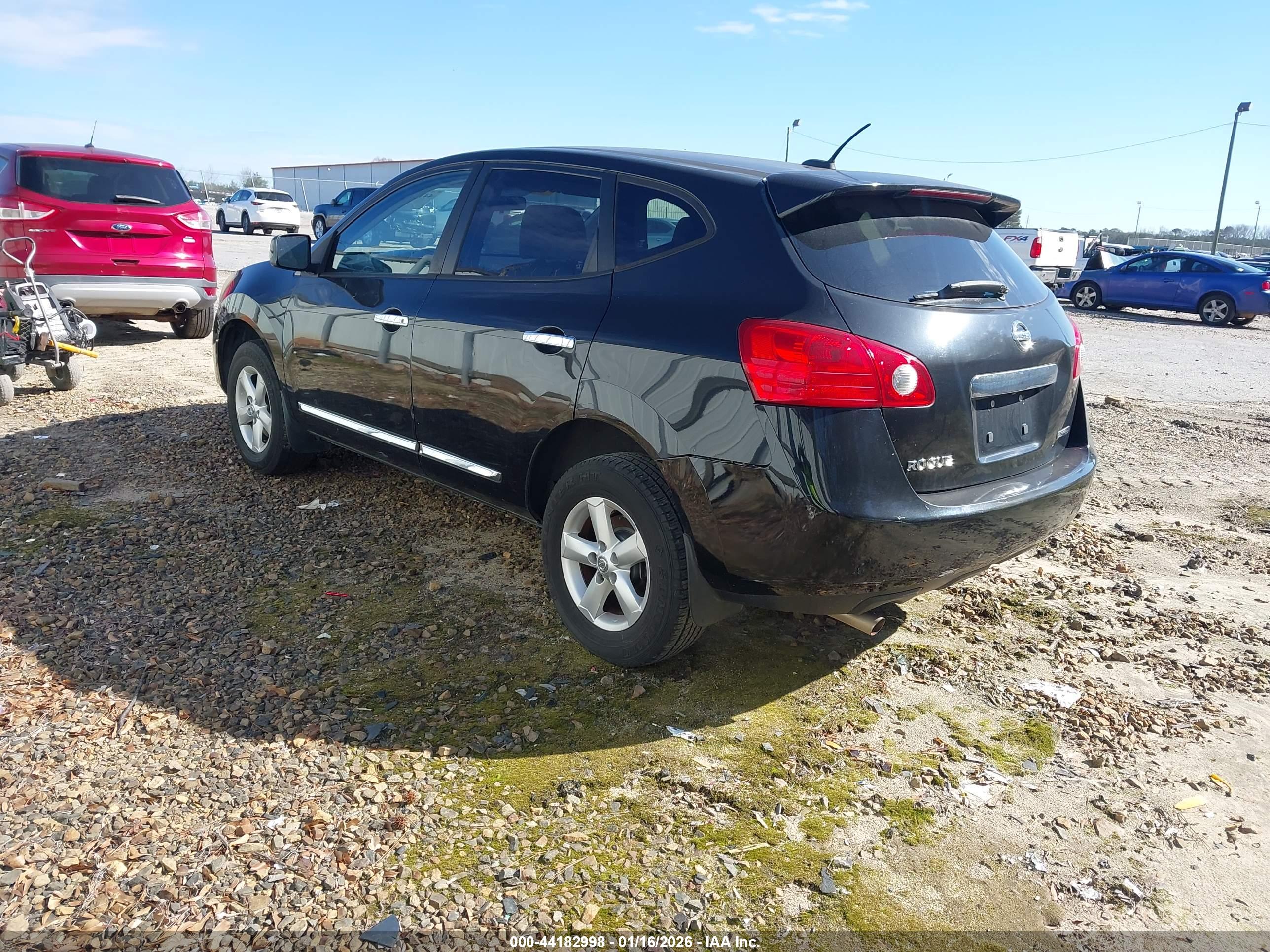 NISSAN ROGUE image 3