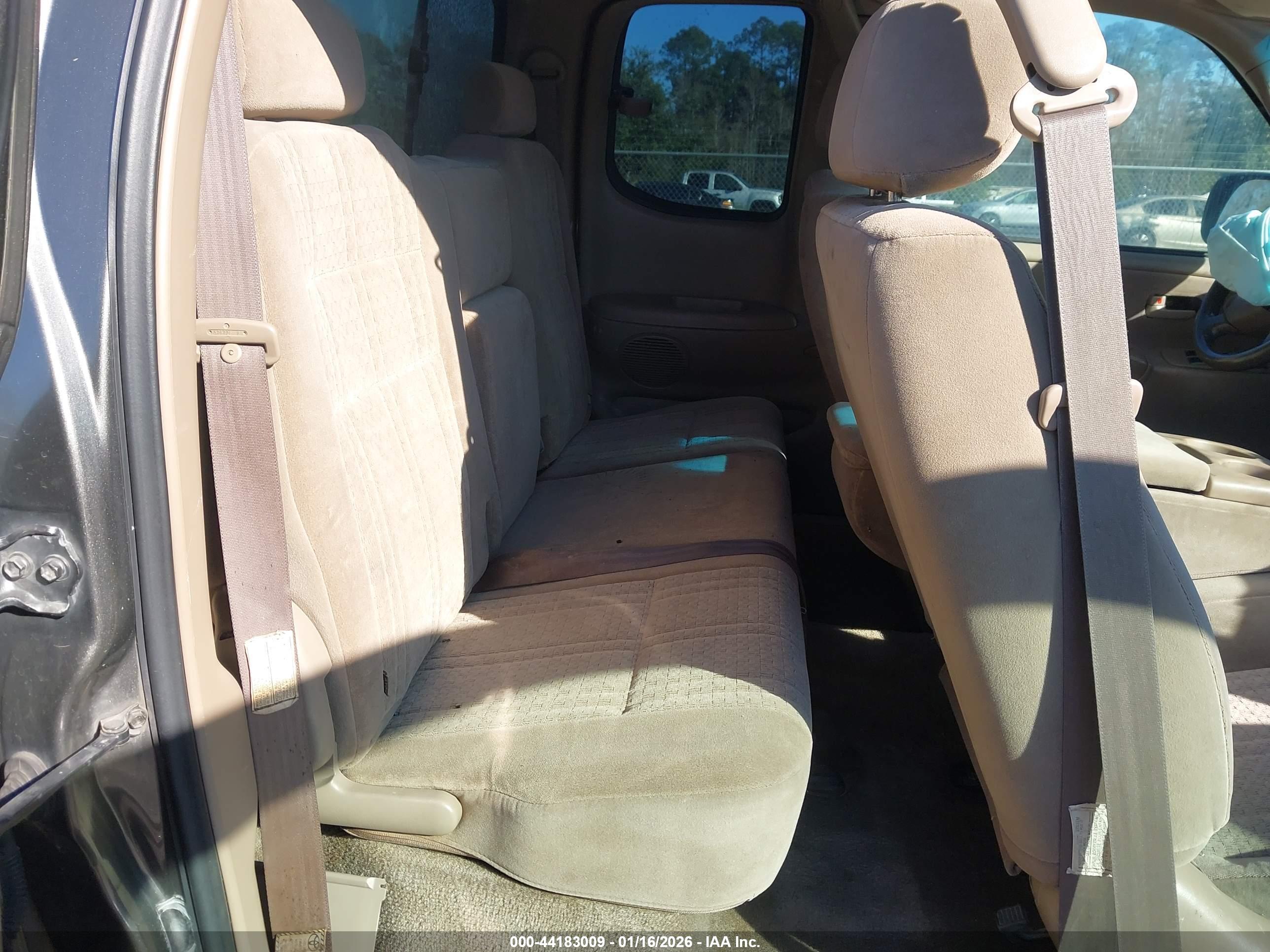 TOYOTA TUNDRA image 8