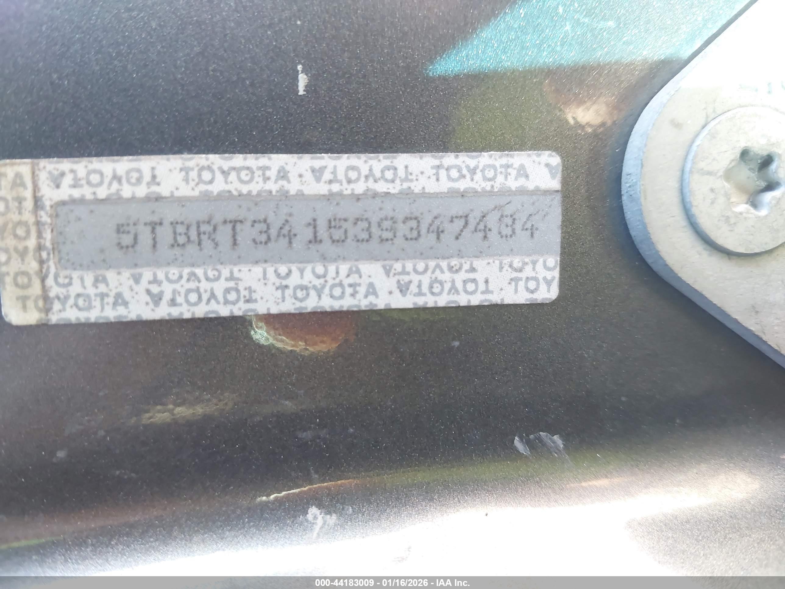 TOYOTA TUNDRA image 9