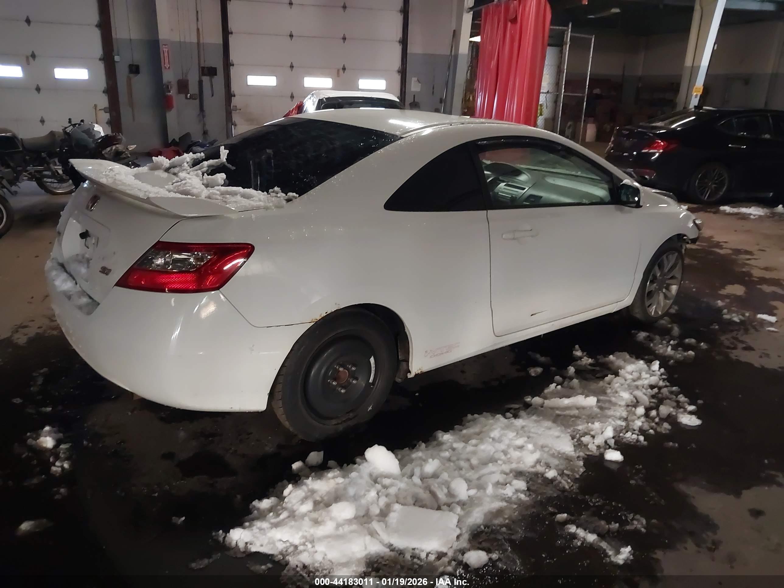 HONDA CIVIC image 4