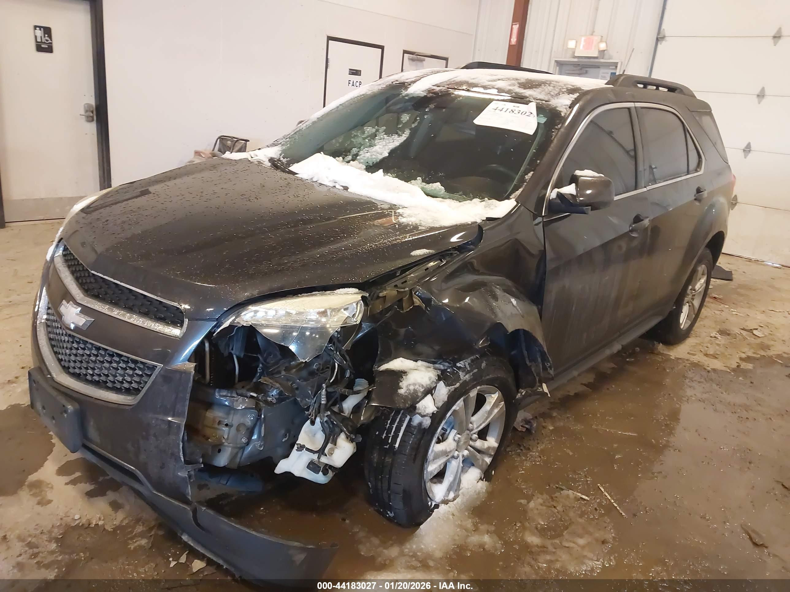 CHEVROLET EQUINOX image 2