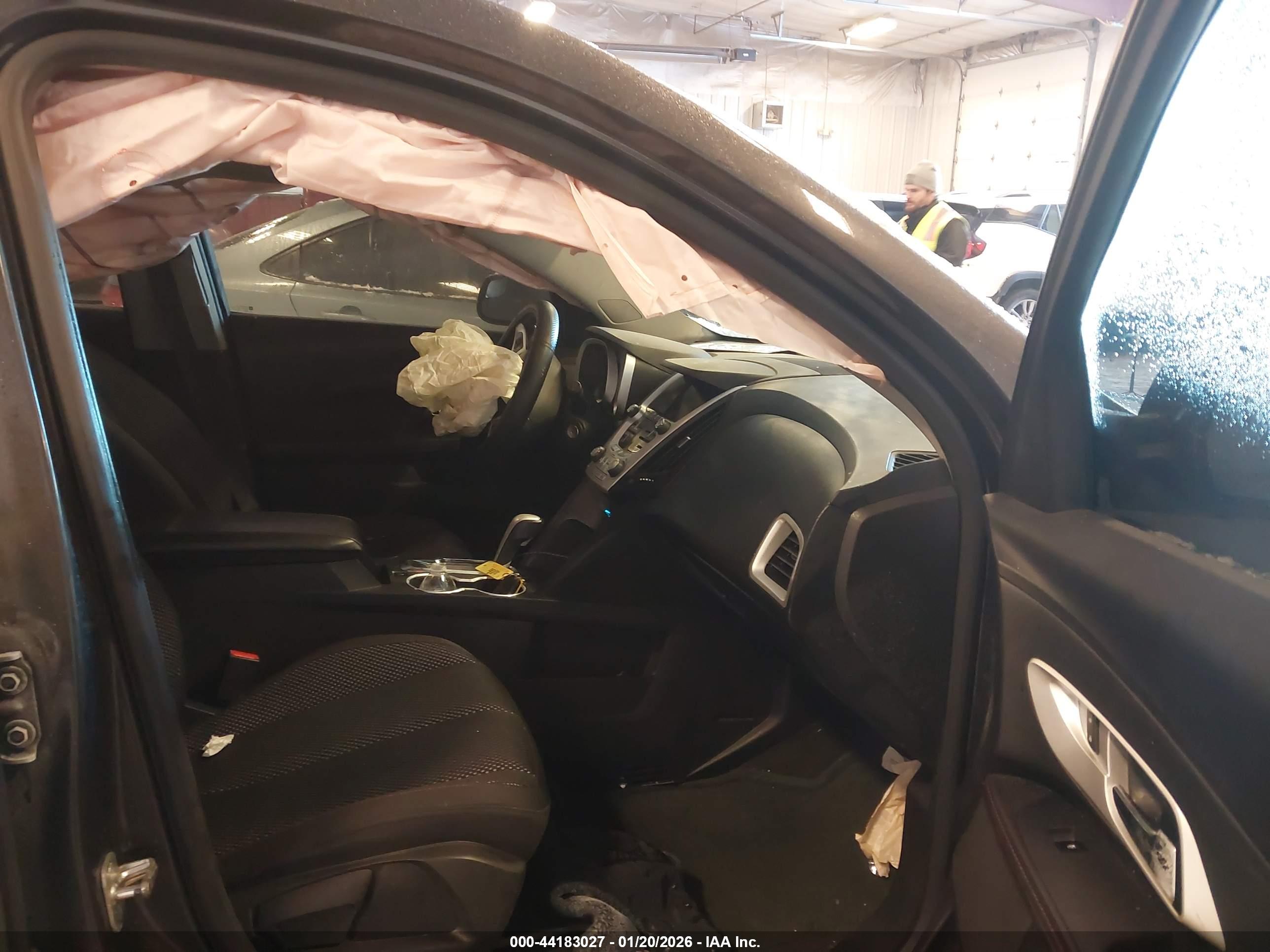 CHEVROLET EQUINOX image 5