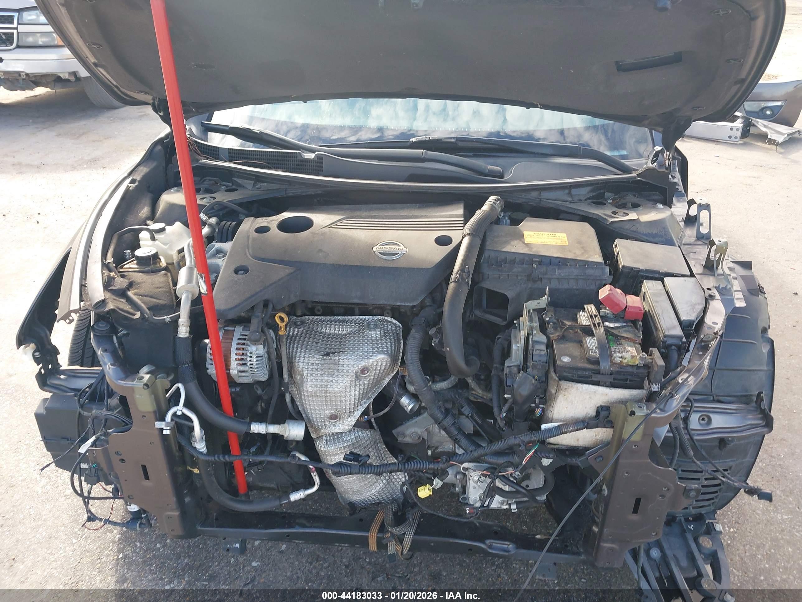 NISSAN ALTIMA image 10