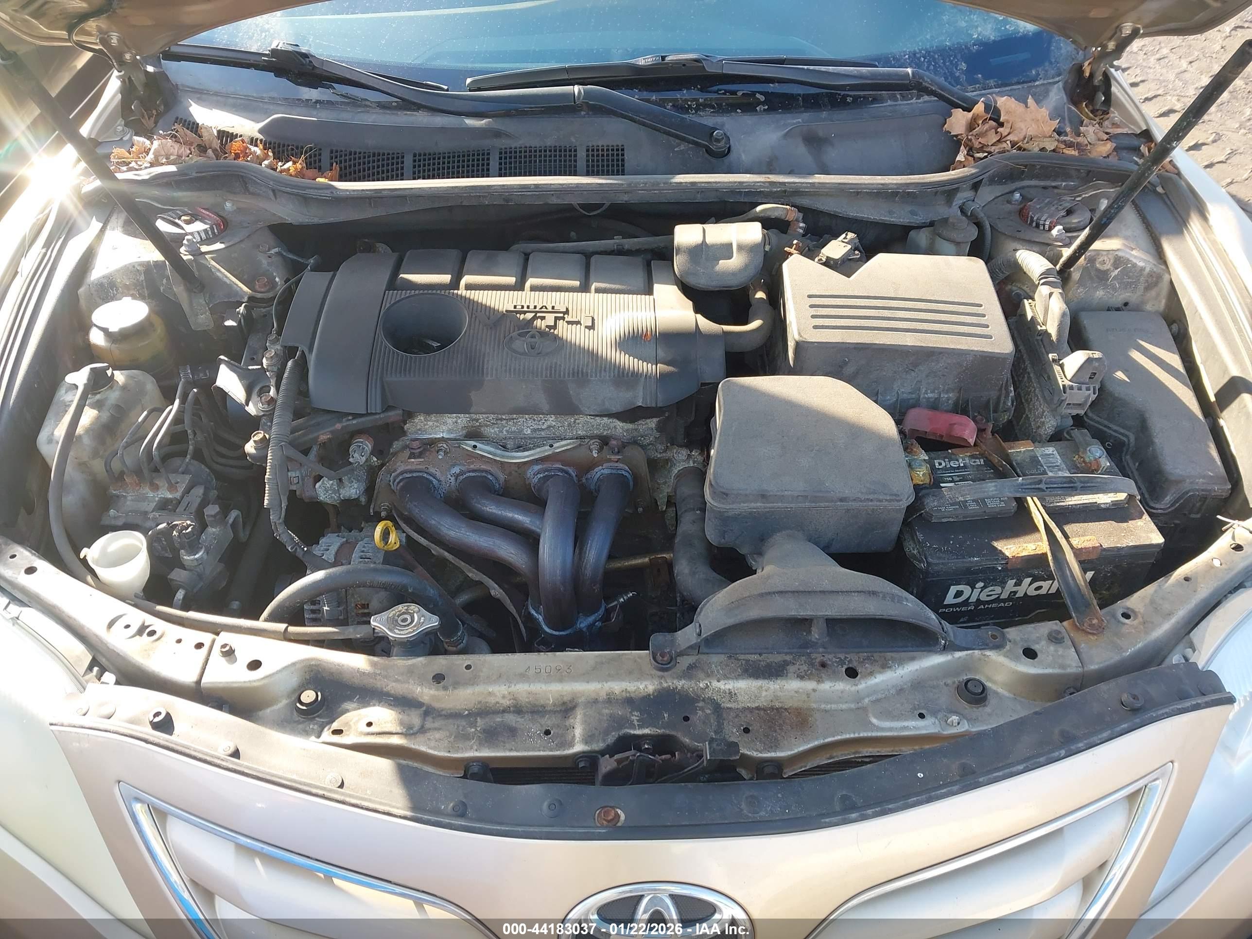 TOYOTA CAMRY image 10