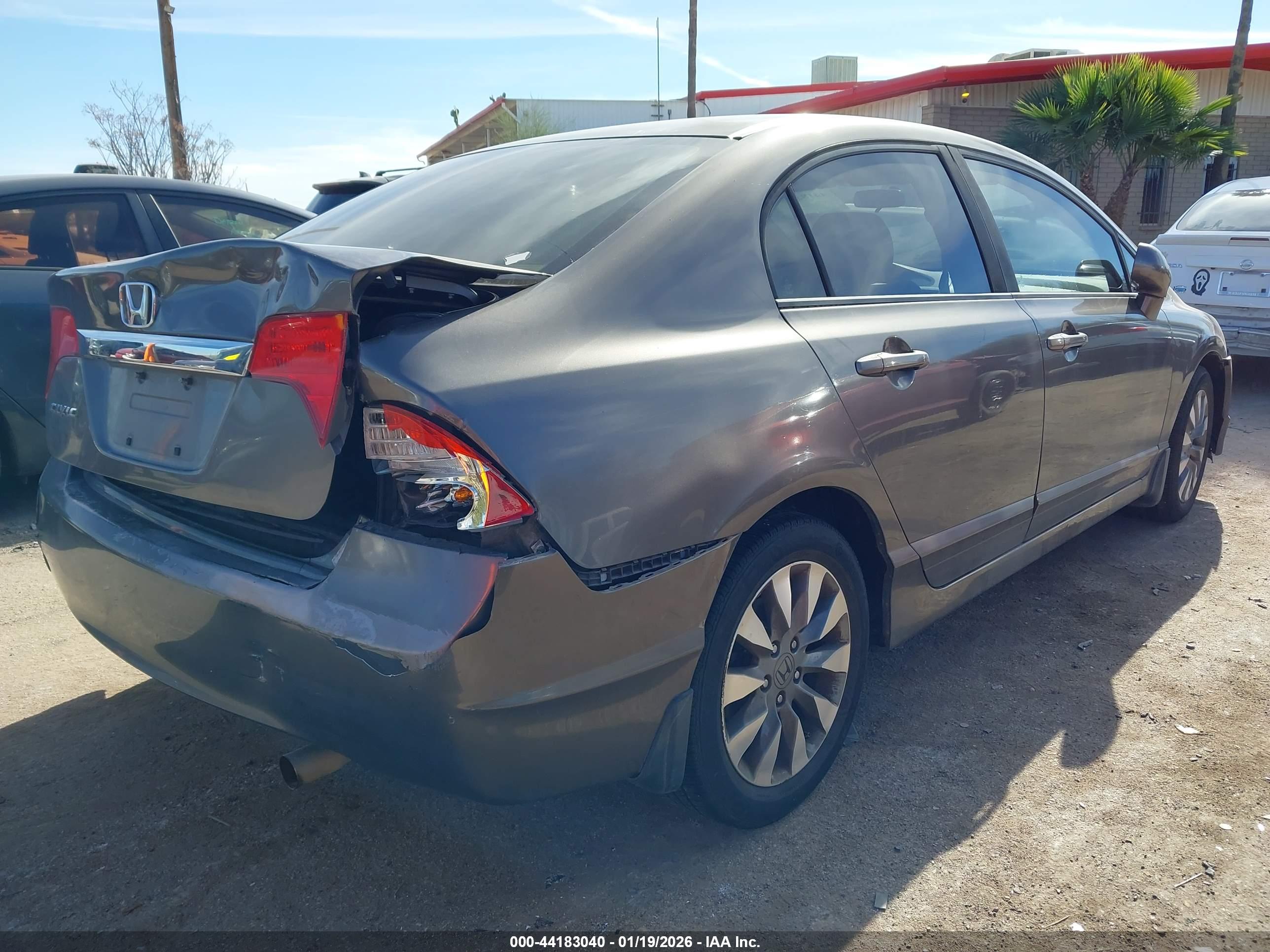 HONDA CIVIC image 4
