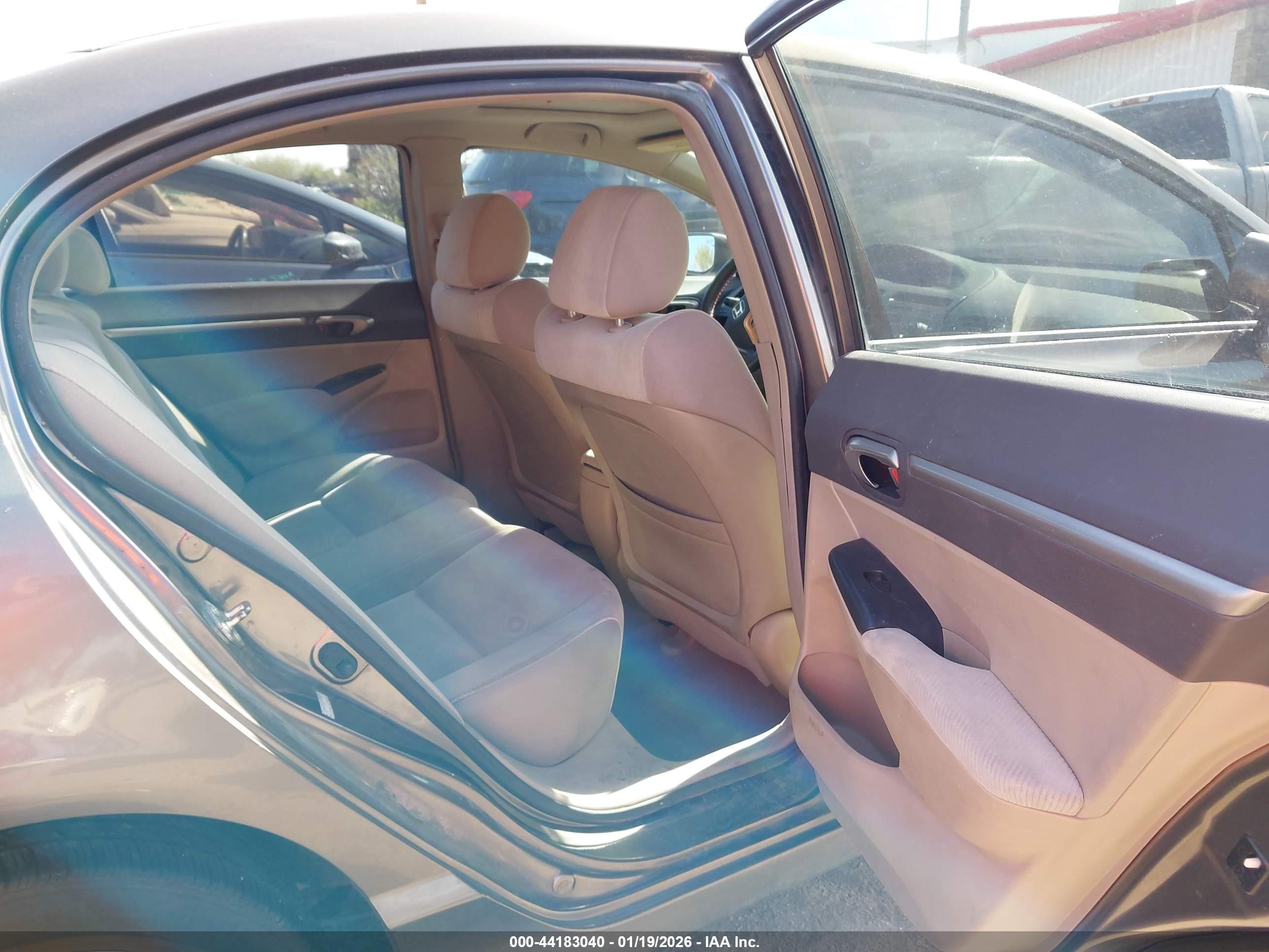 HONDA CIVIC image 8