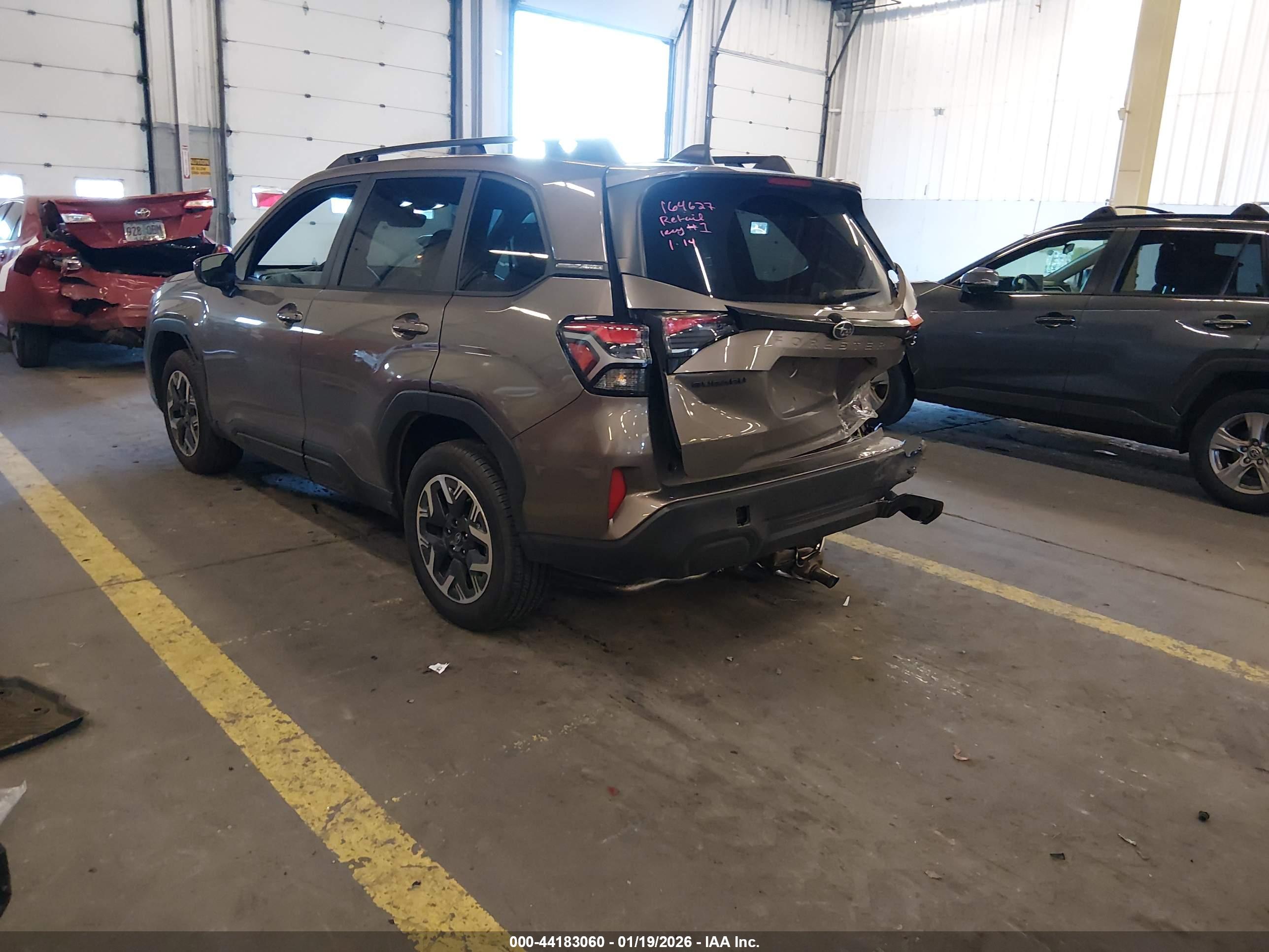 SUBARU FORESTER image 3