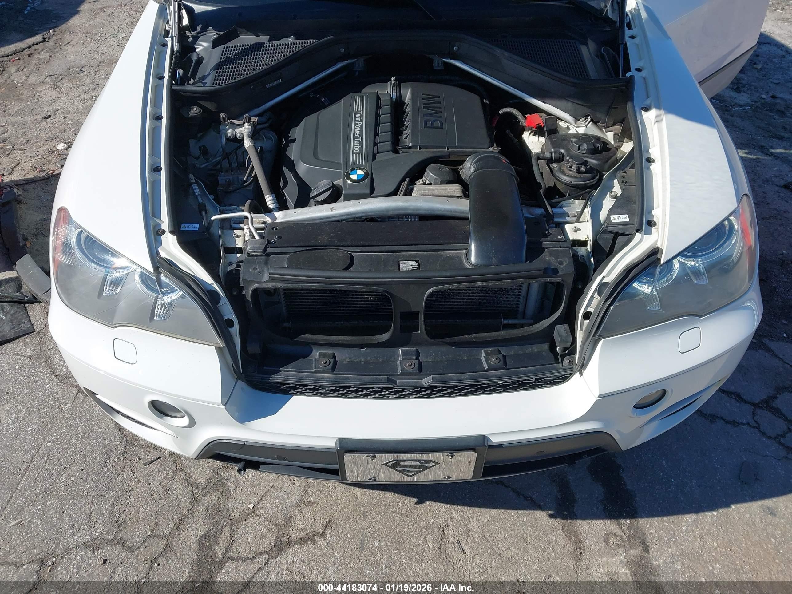 BMW X5 image 10