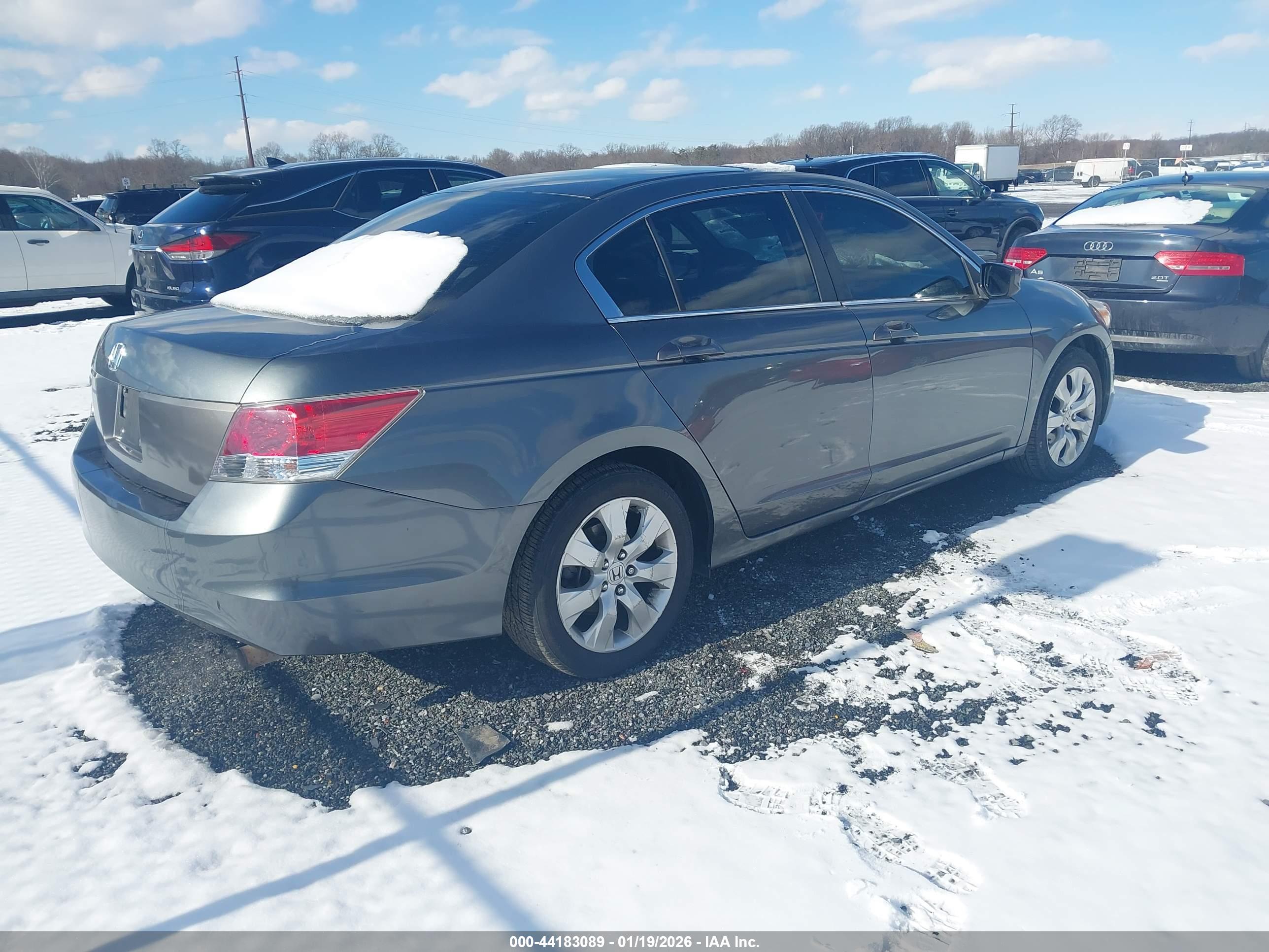 HONDA ACCORD image 4