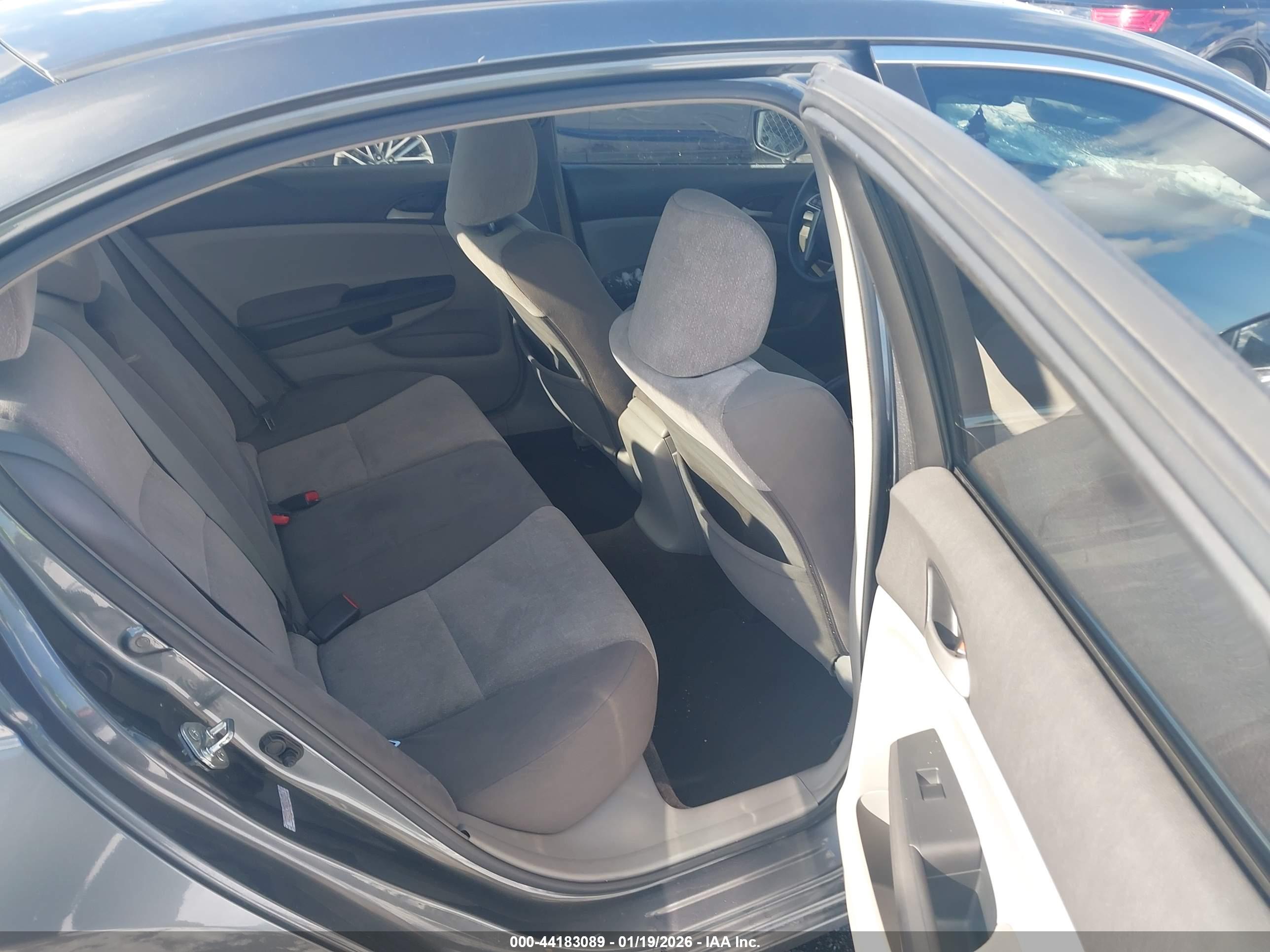 HONDA ACCORD image 8
