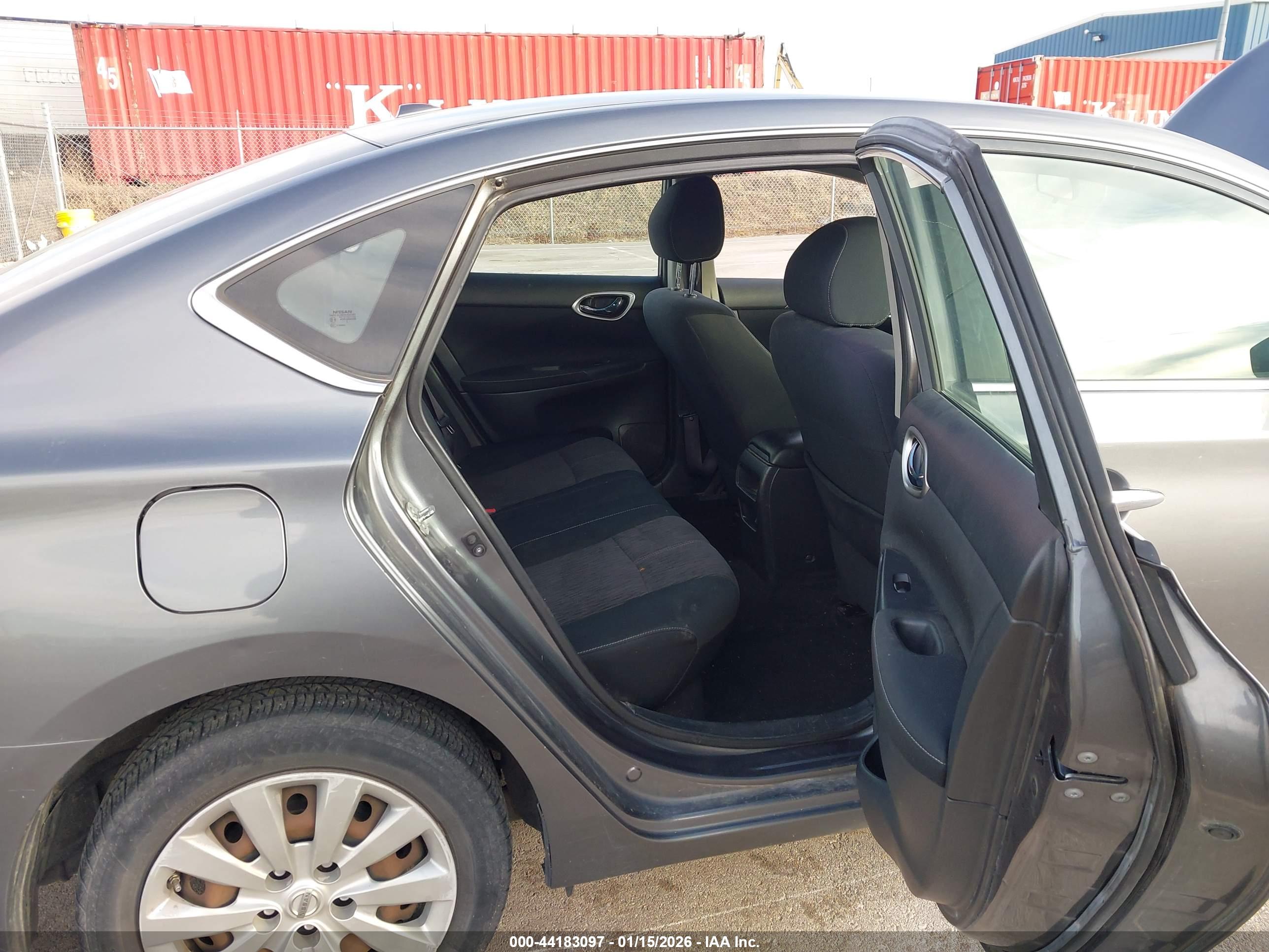 NISSAN SENTRA image 8