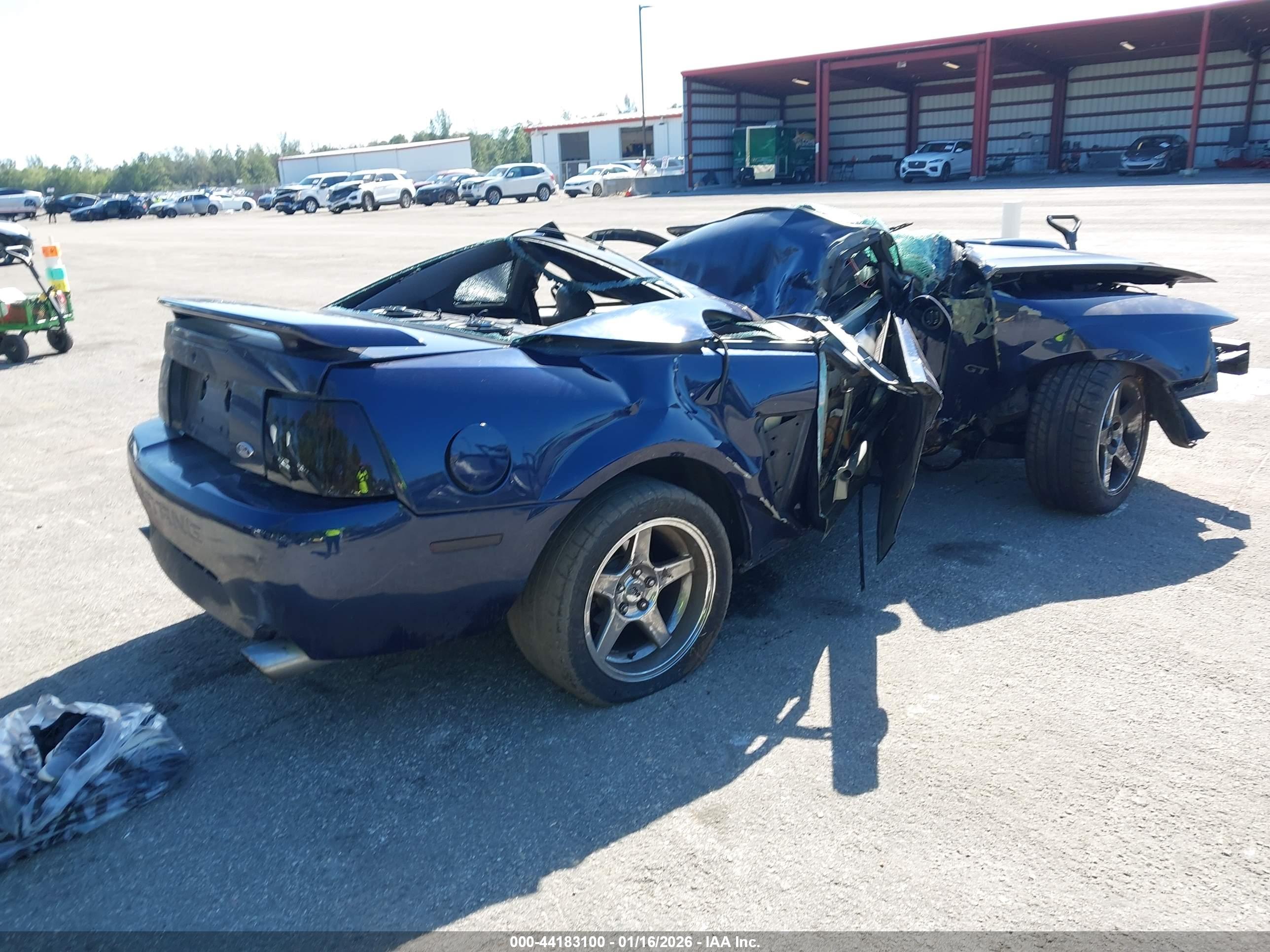 FORD MUSTANG image 4