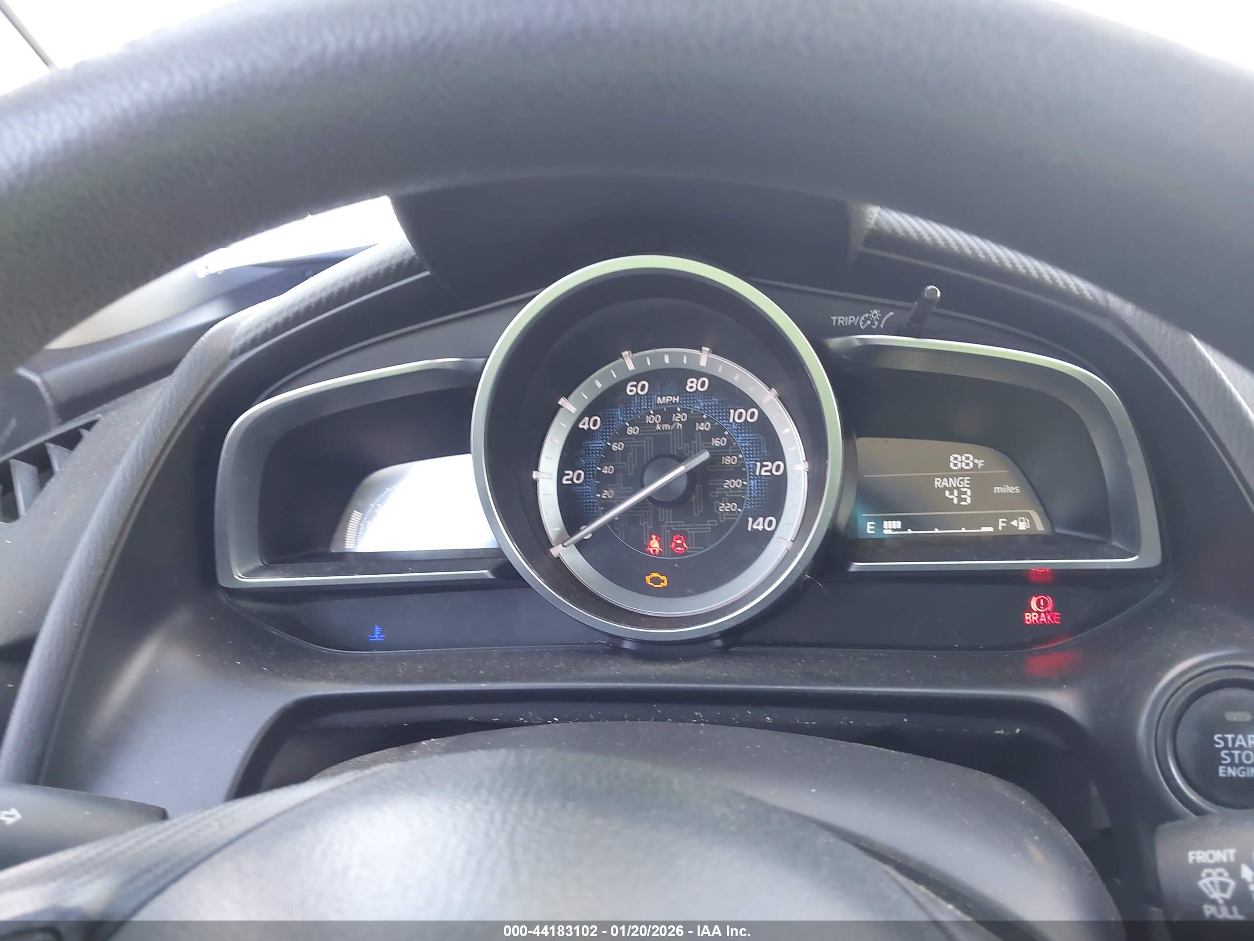 TOYOTA YARIS image 7