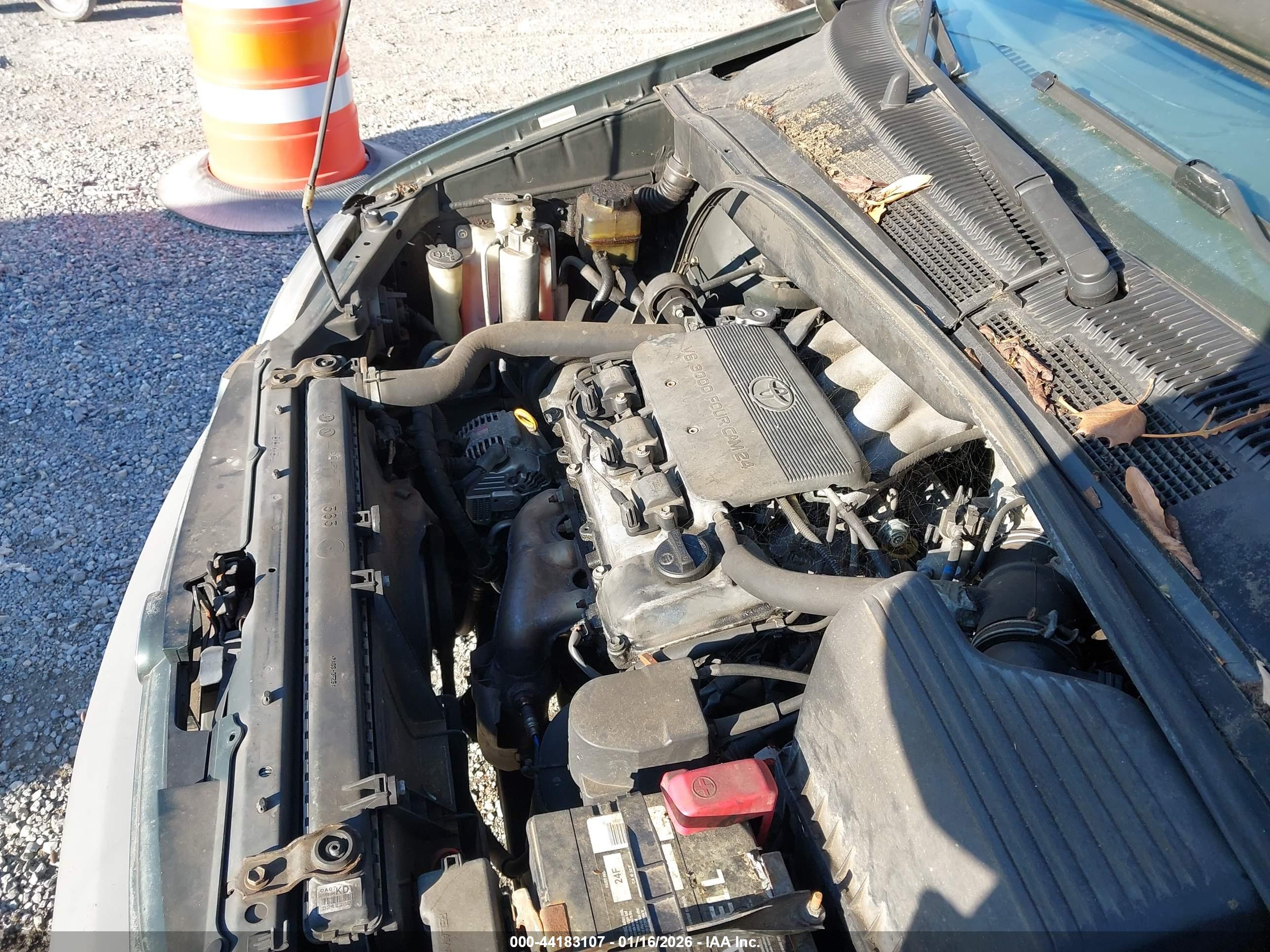 TOYOTA SIENNA image 10