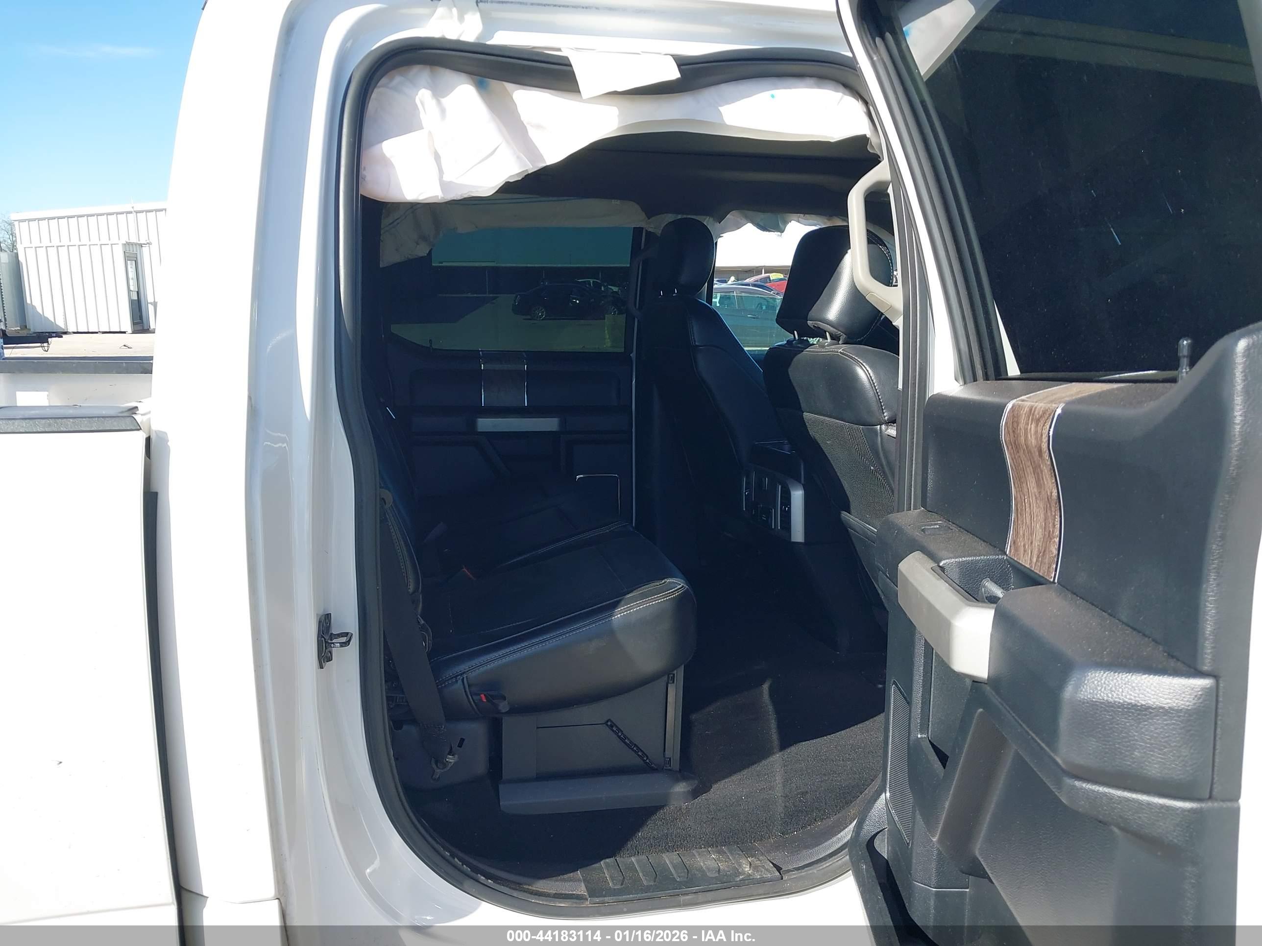 FORD F-250 image 8