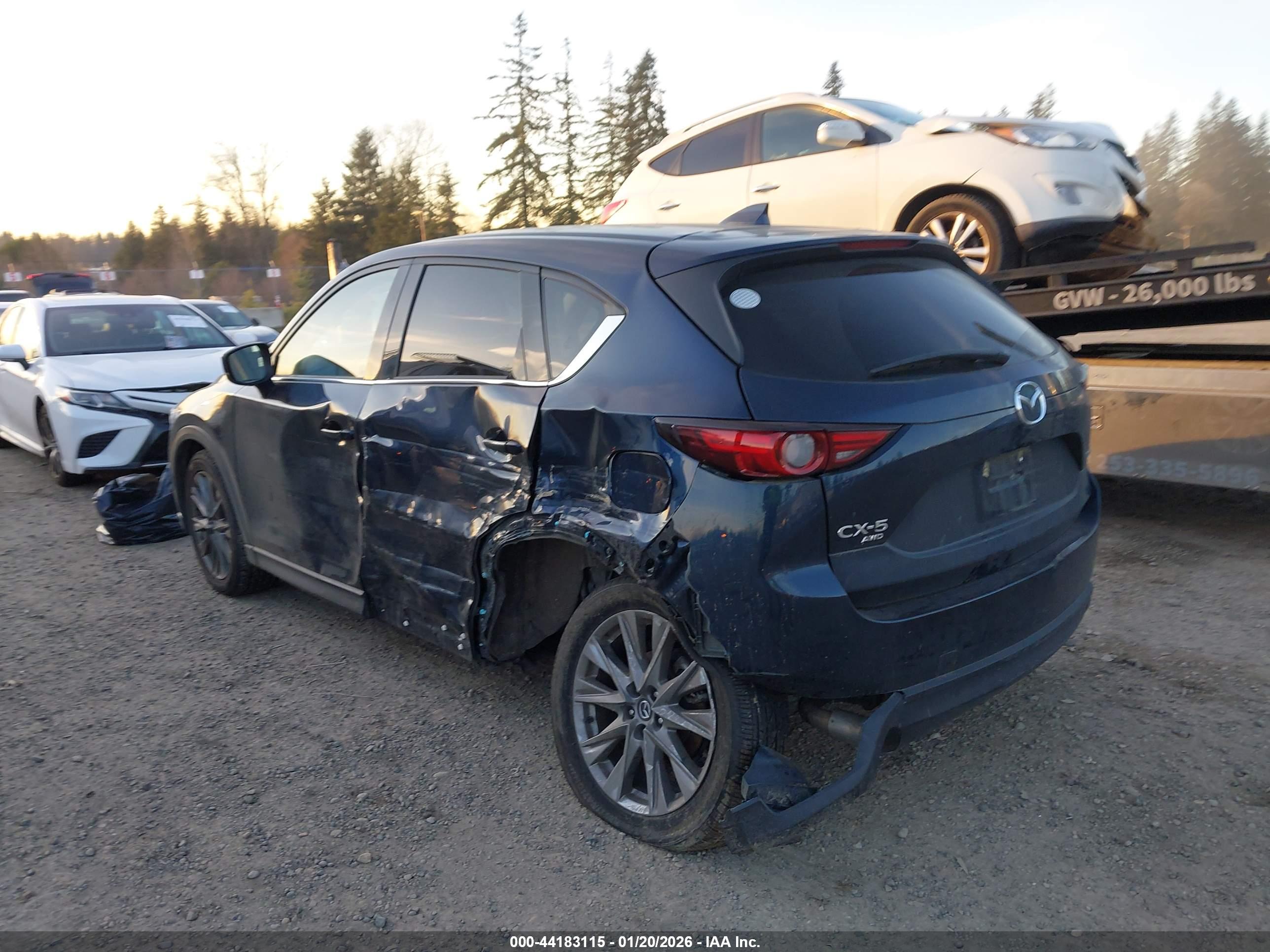 MAZDA CX-5 image 3