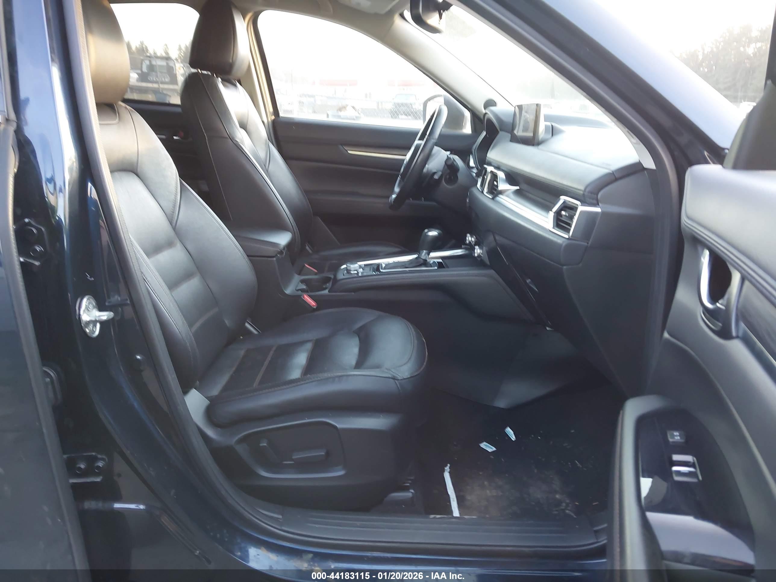 MAZDA CX-5 image 5