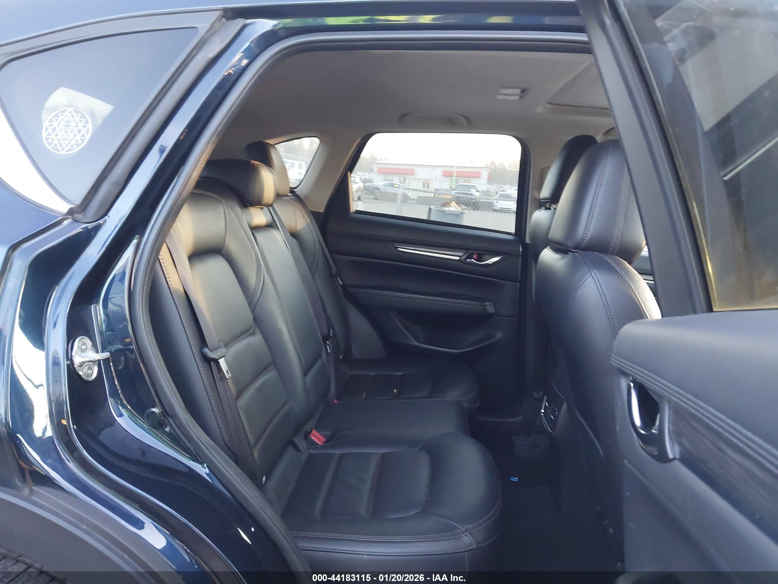 MAZDA CX-5 image 8