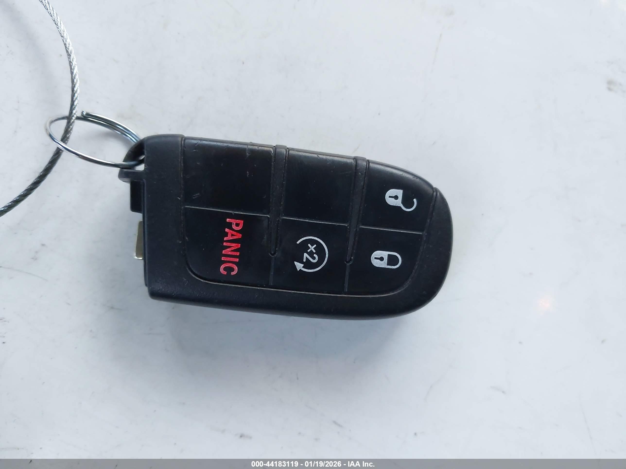 JEEP RENEGADE image 11