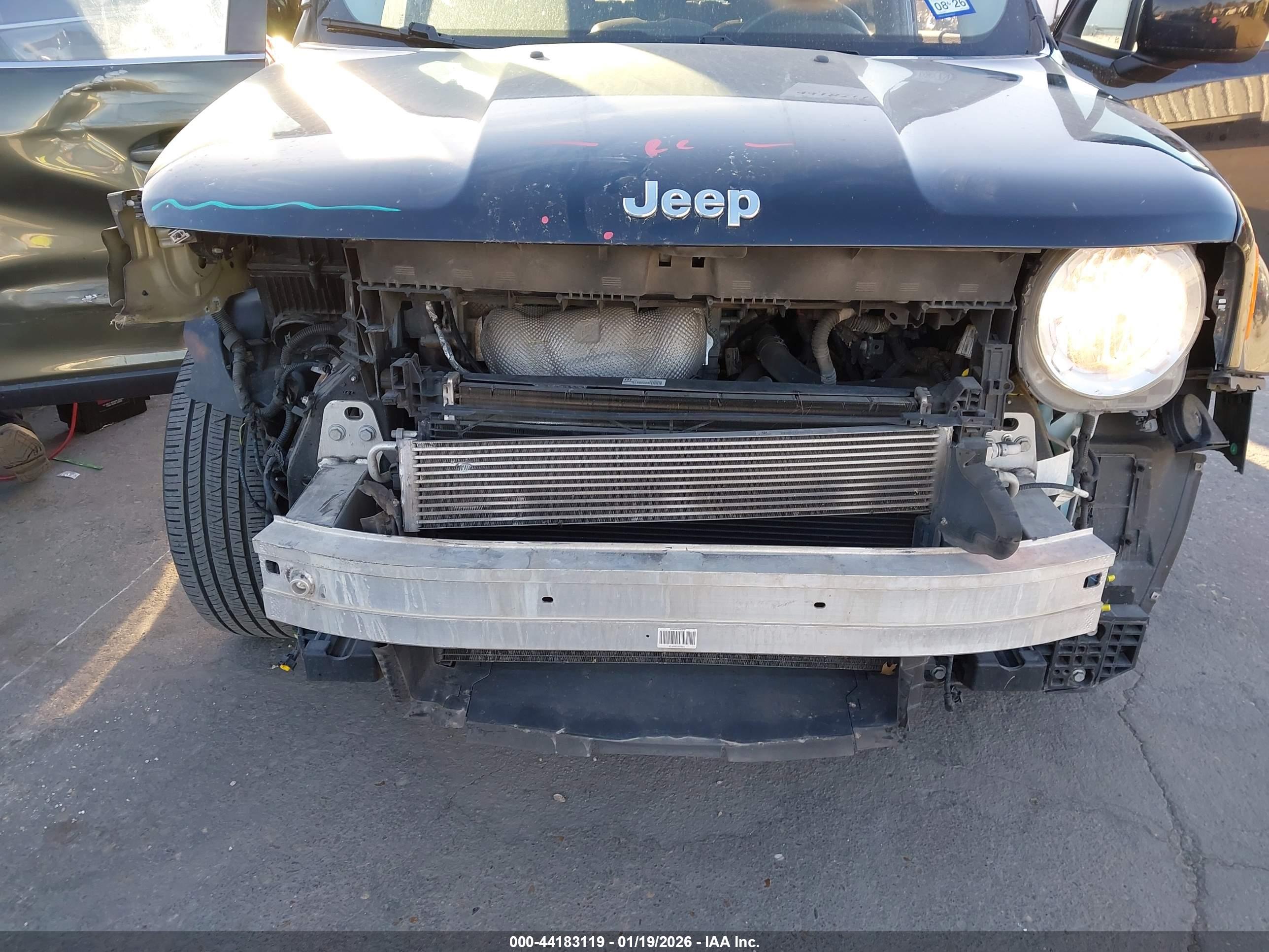 JEEP RENEGADE image 6
