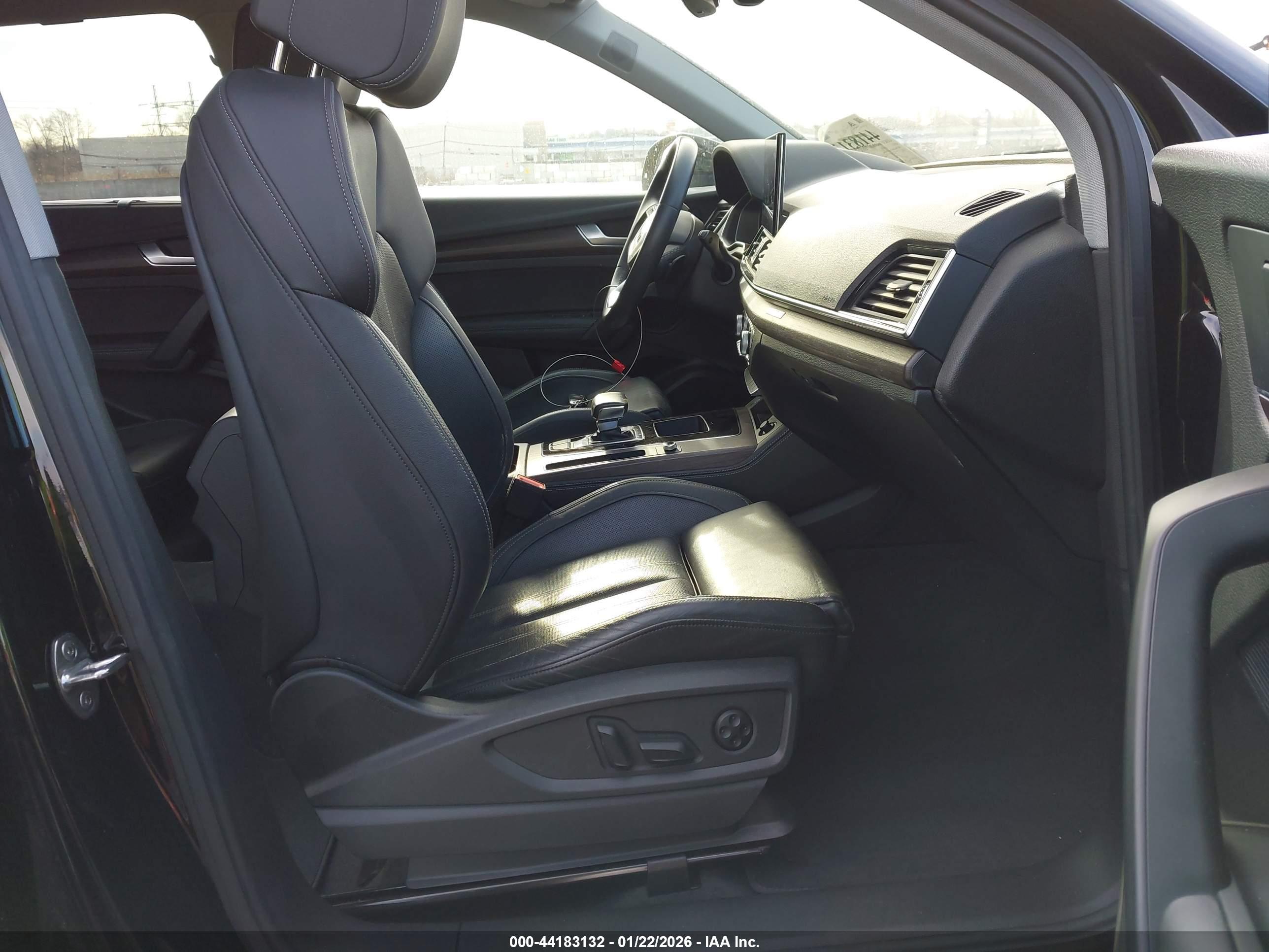 AUDI Q5 image 5