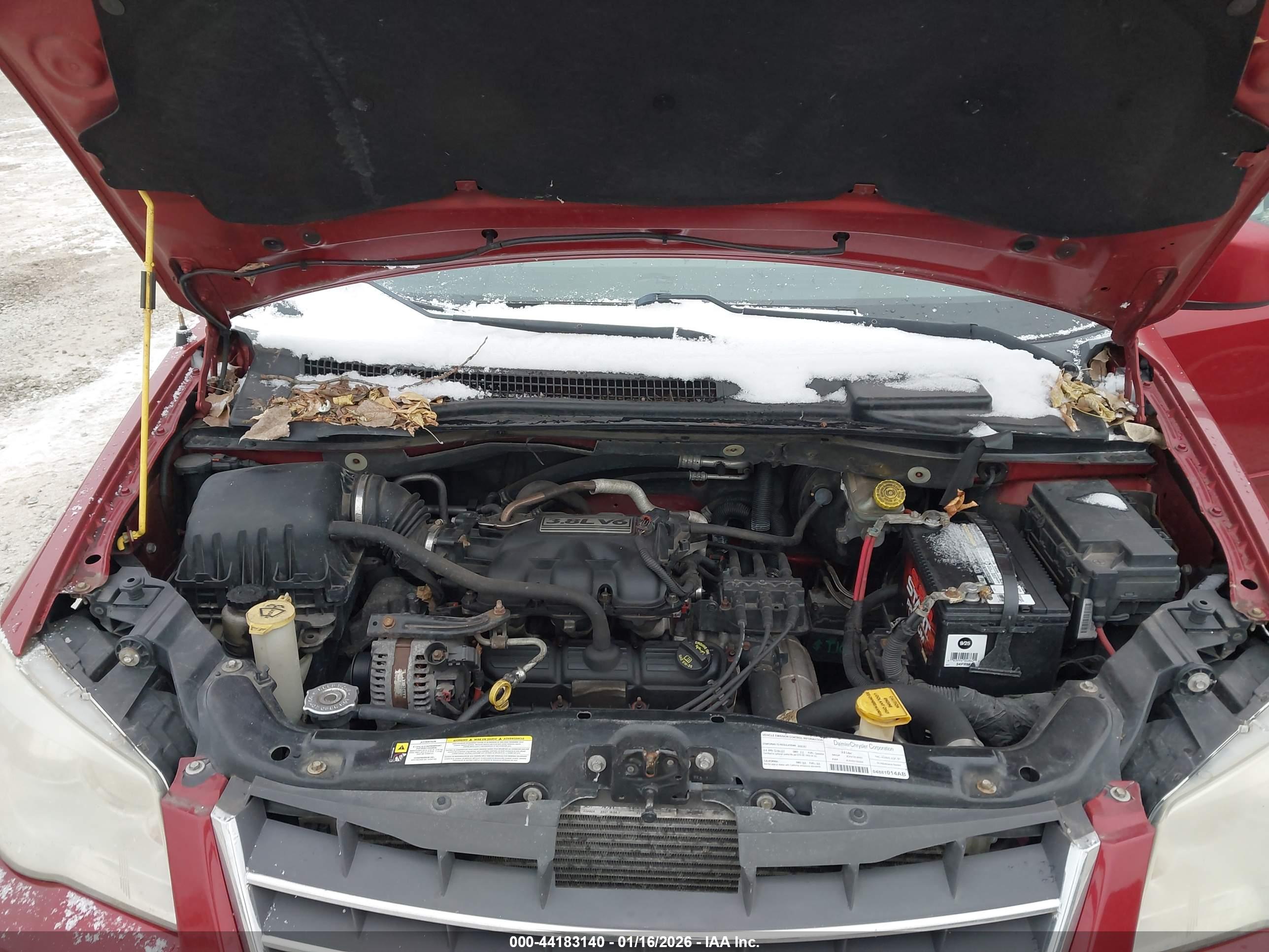 CHRYSLER TOWN image 10