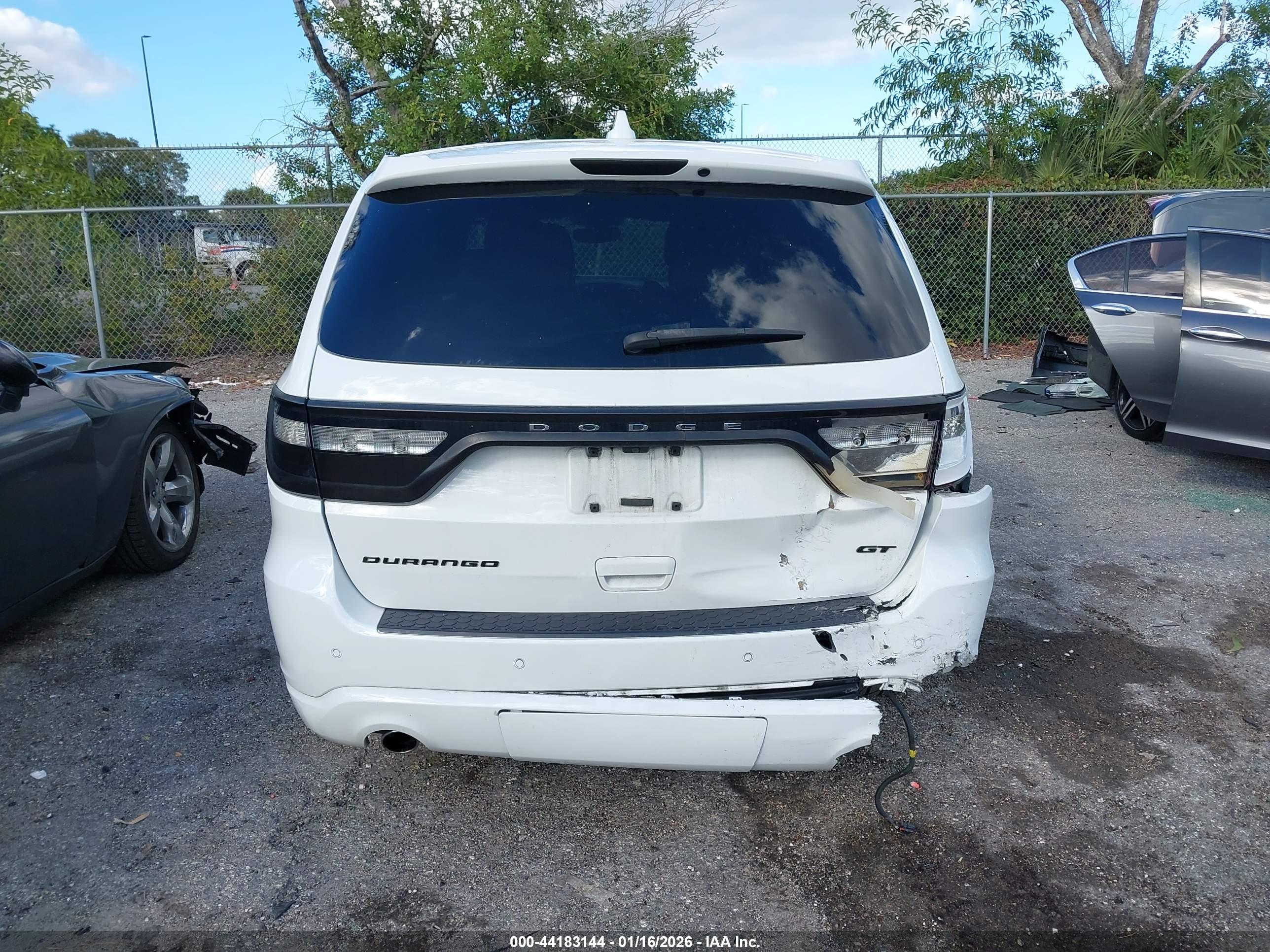 DODGE DURANGO image 6