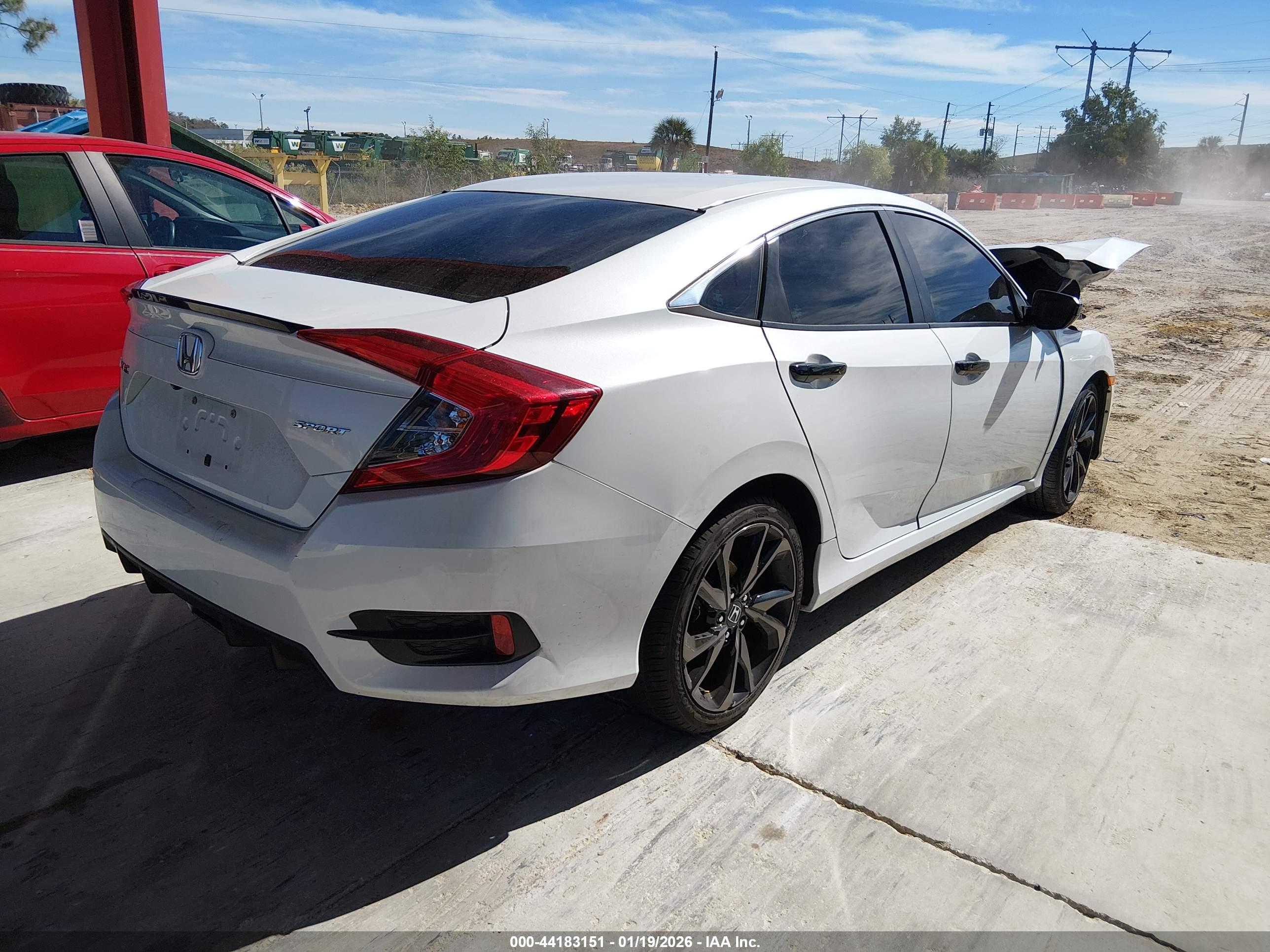 HONDA CIVIC image 4