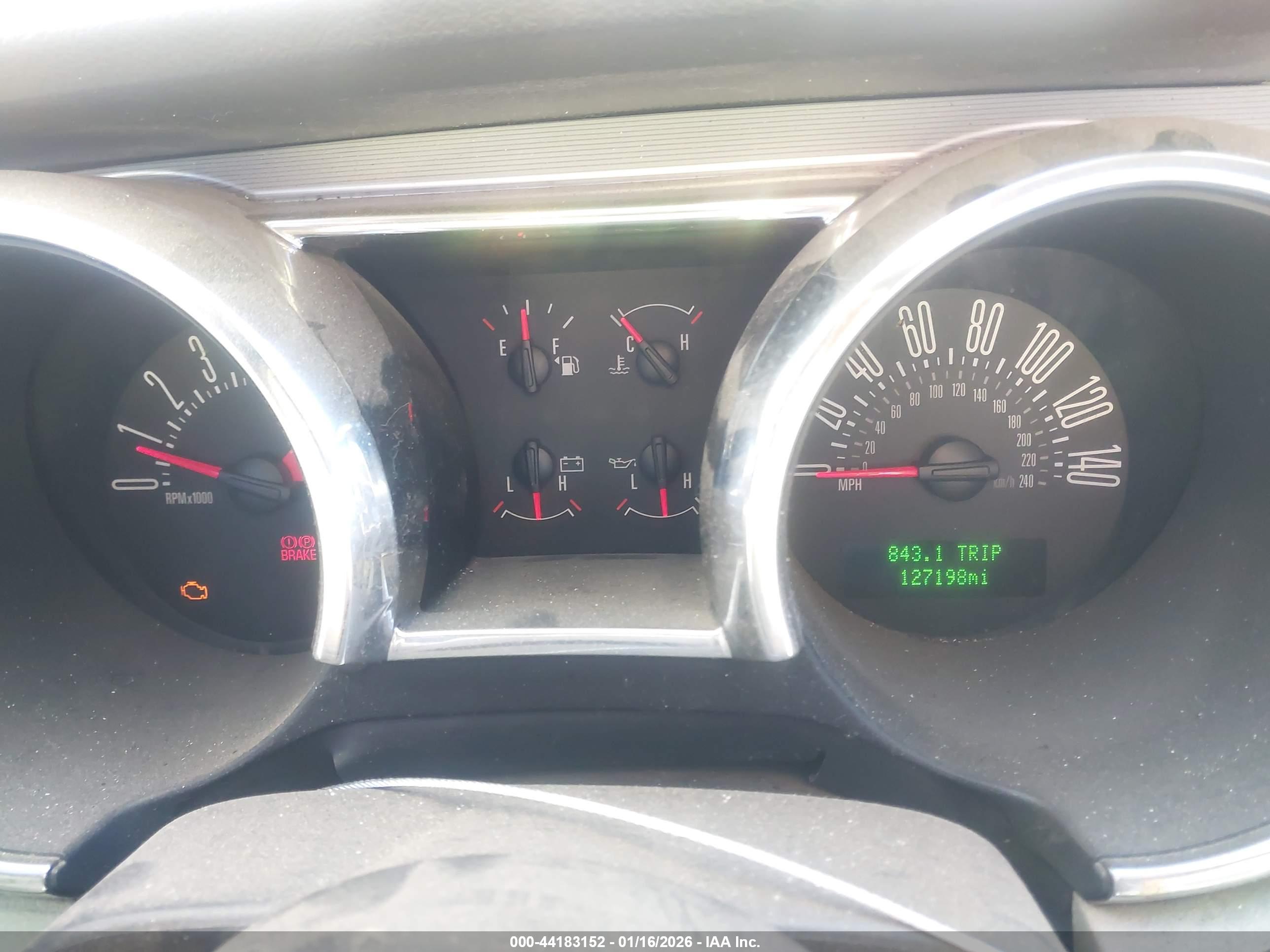 FORD MUSTANG image 7