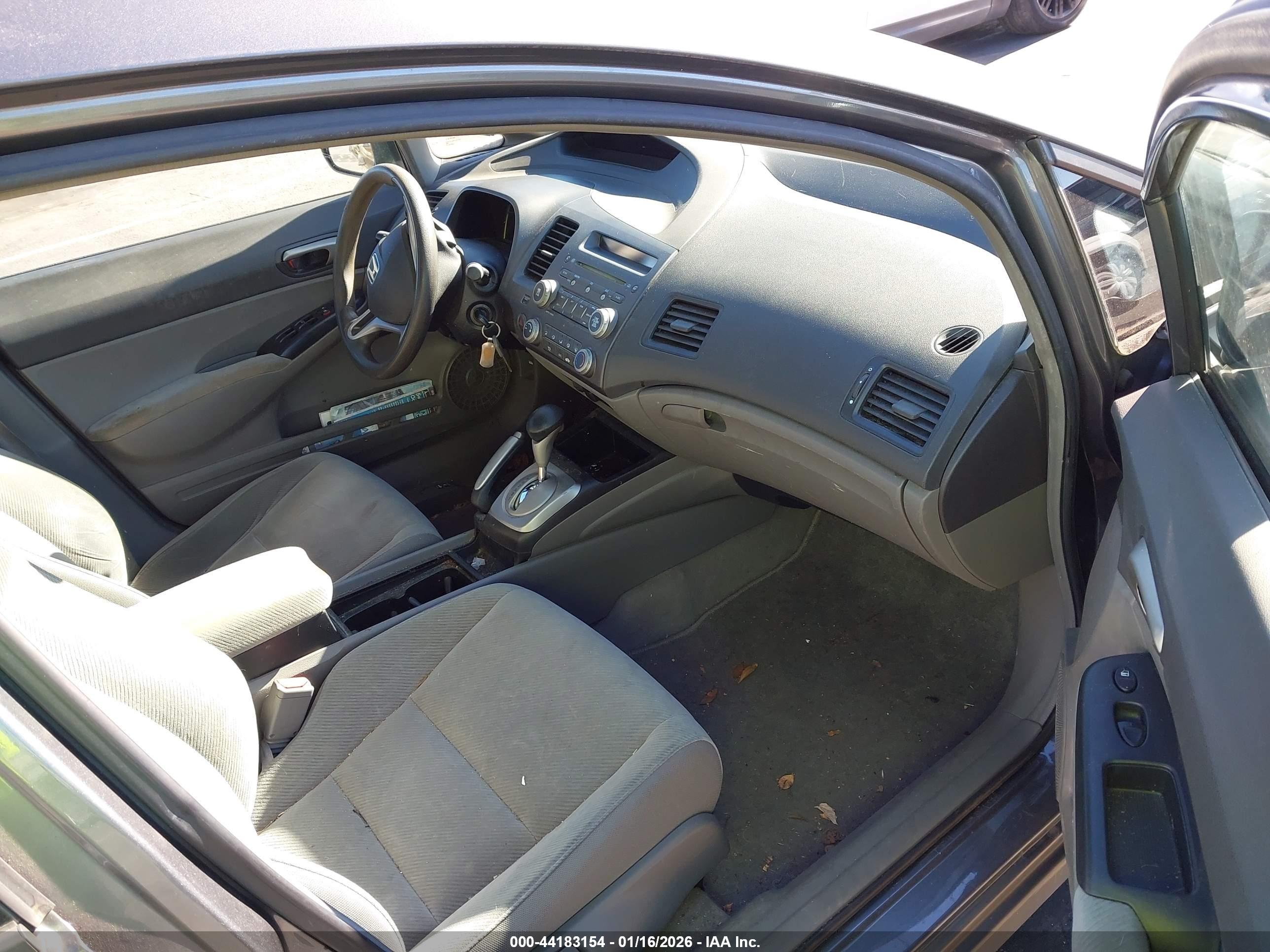 HONDA CIVIC image 5