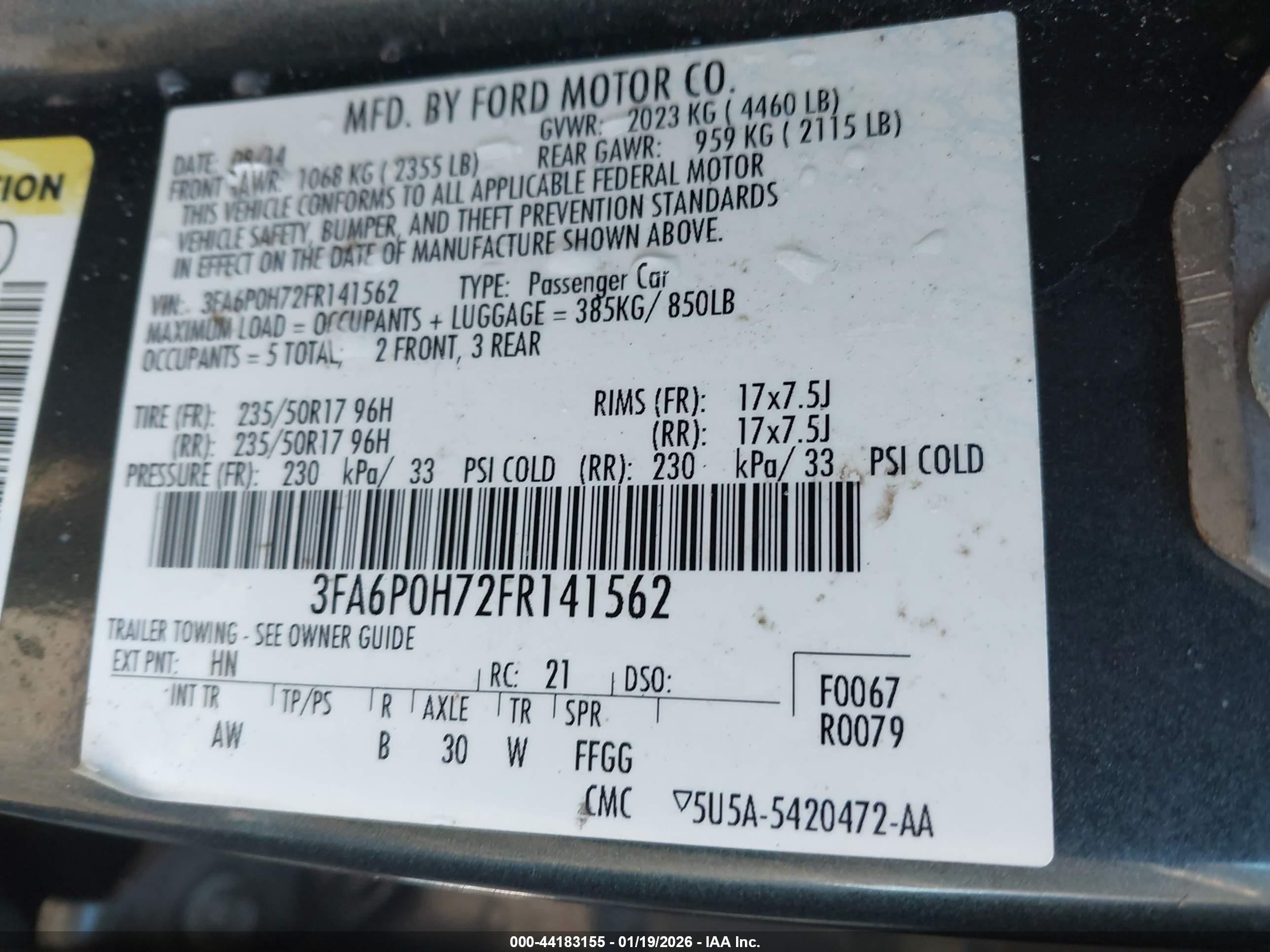 FORD FUSION image 9