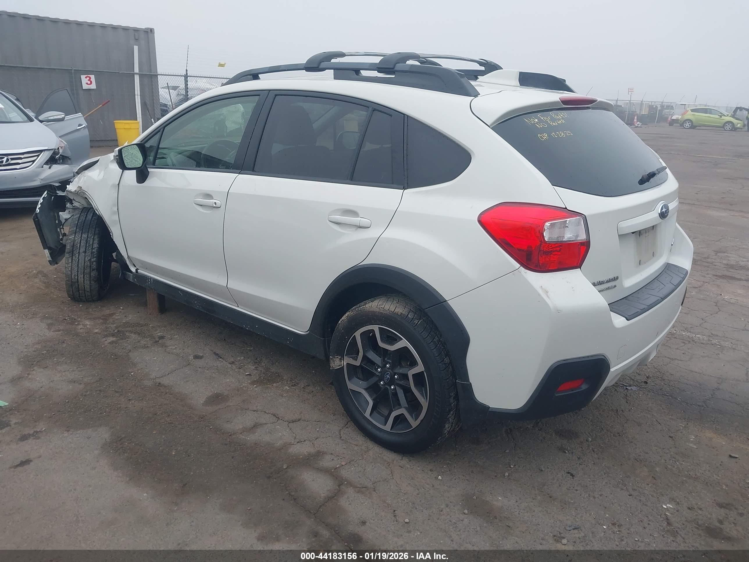 SUBARU CROSSTREK image 3