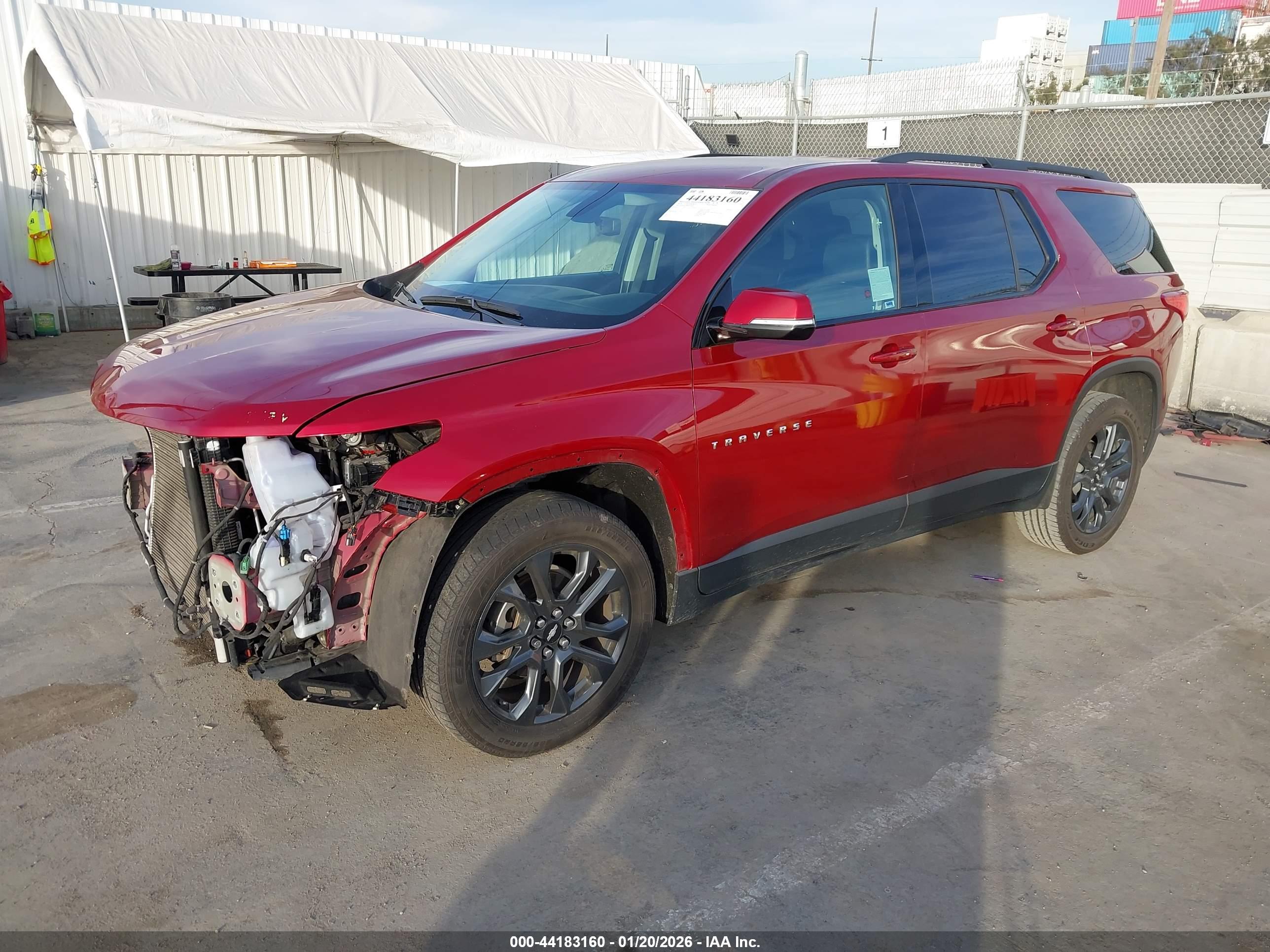 CHEVROLET TRAVERSE image 2