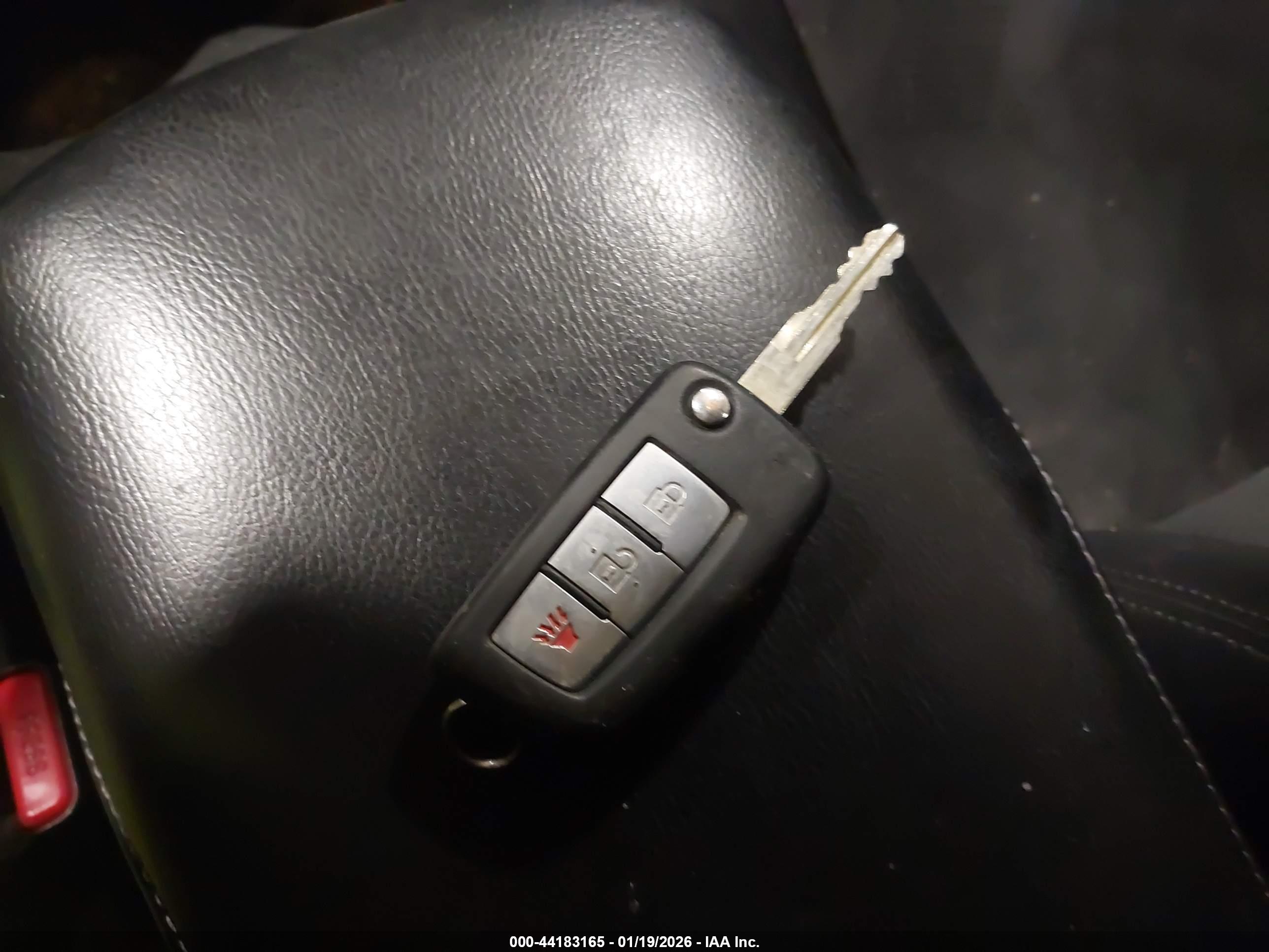 NISSAN ROGUE image 11