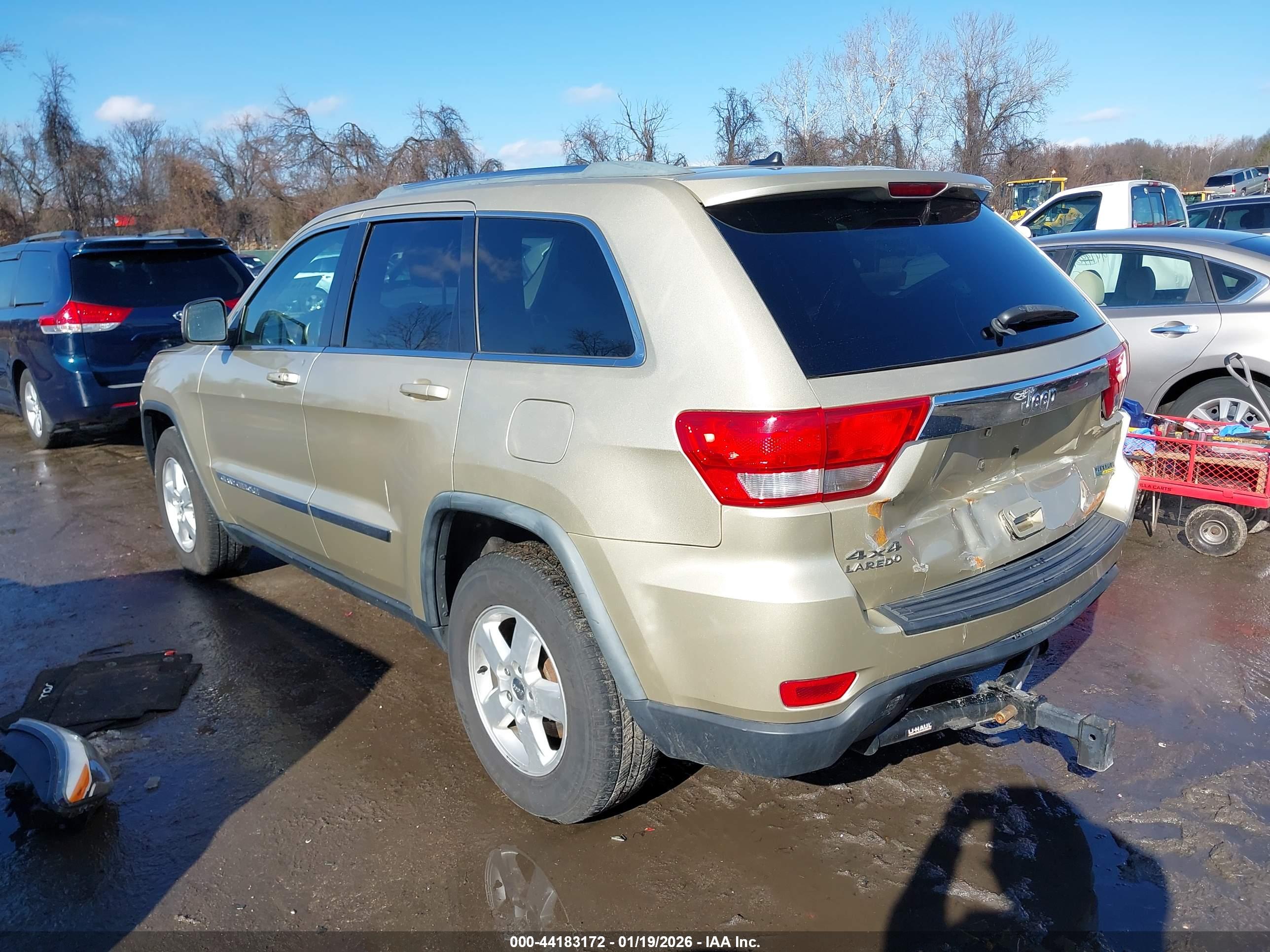 JEEP GRAND image 3