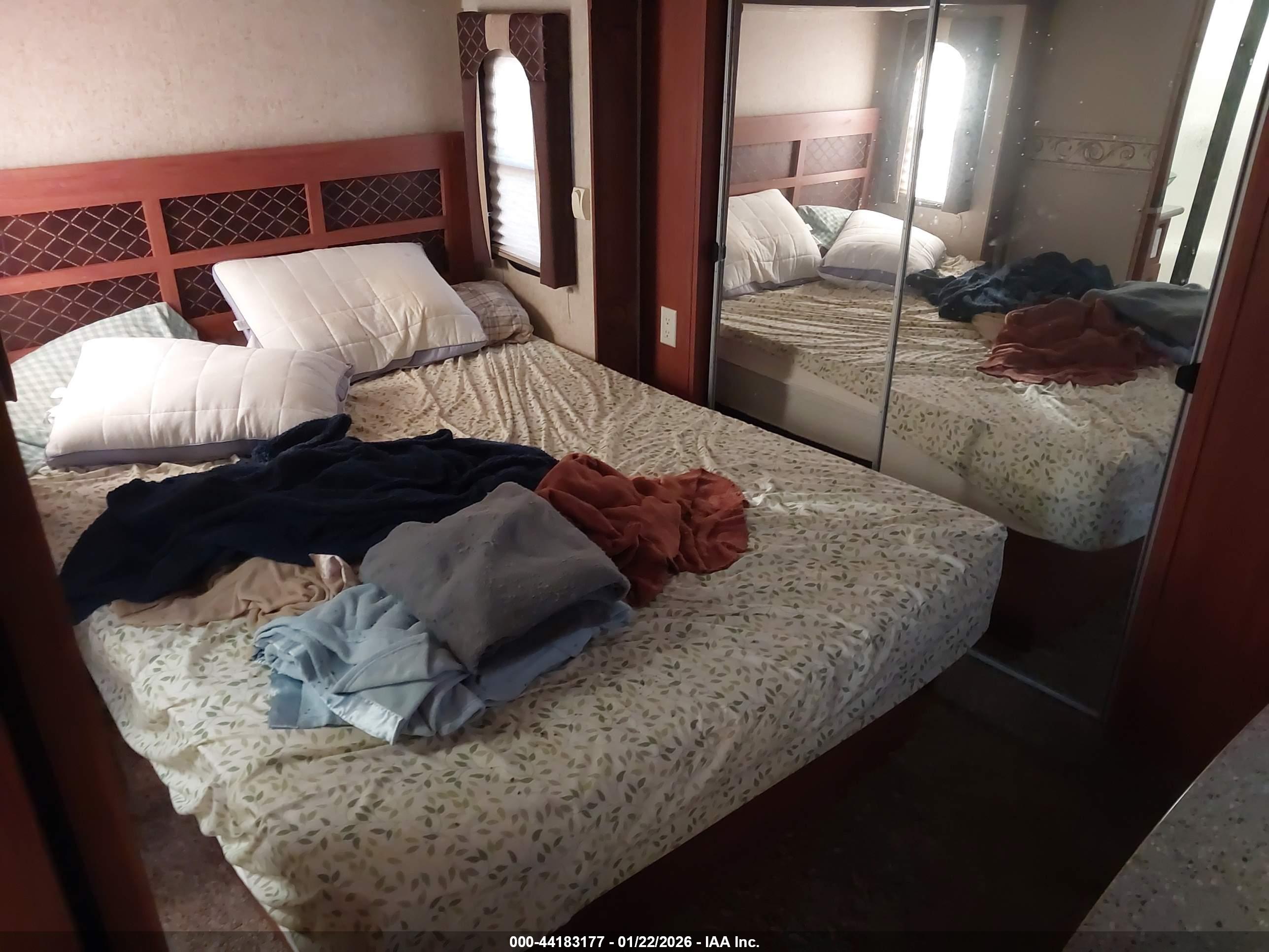 HEARTLAND RV image 8