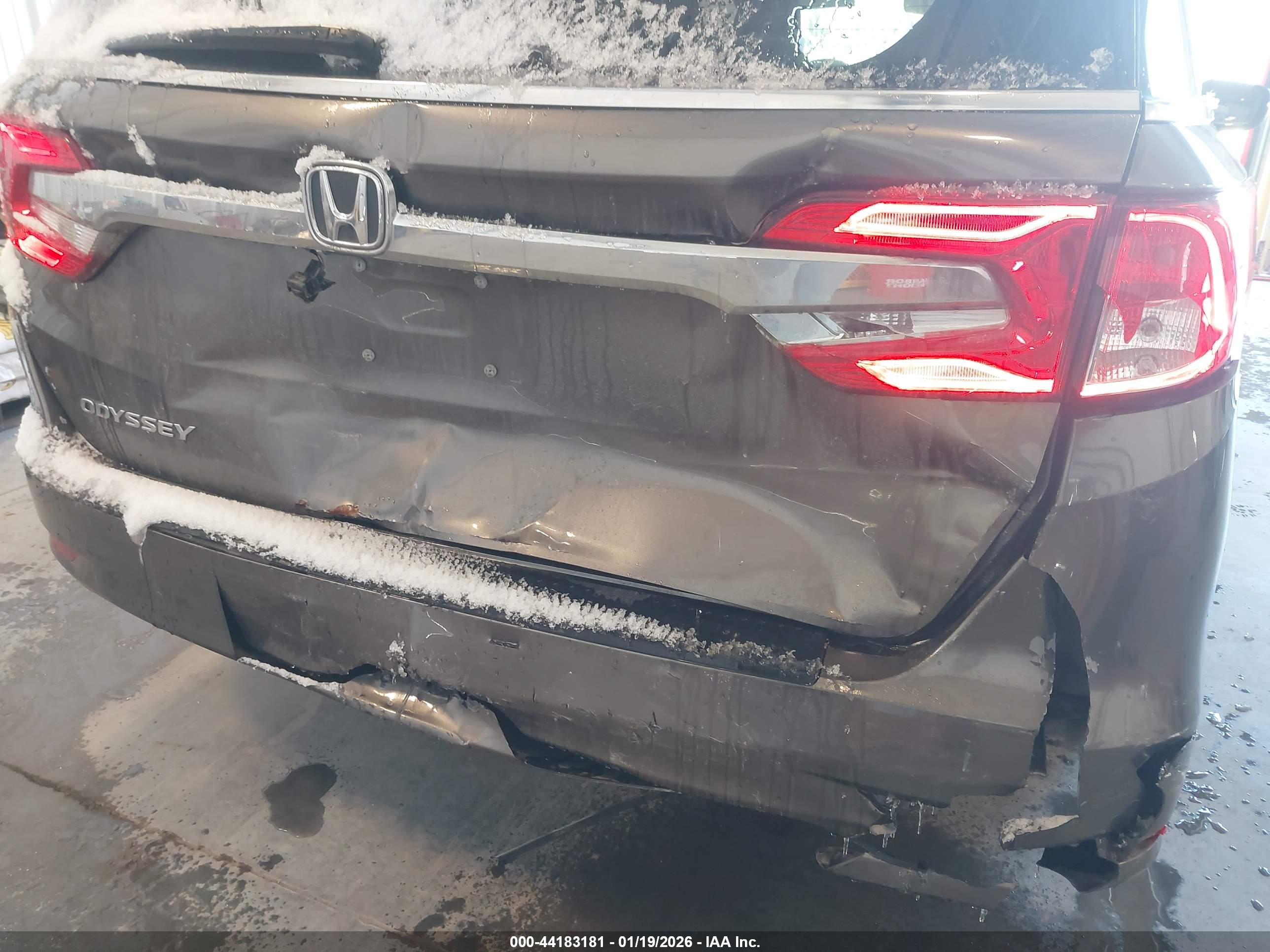 HONDA ODYSSEY image 6