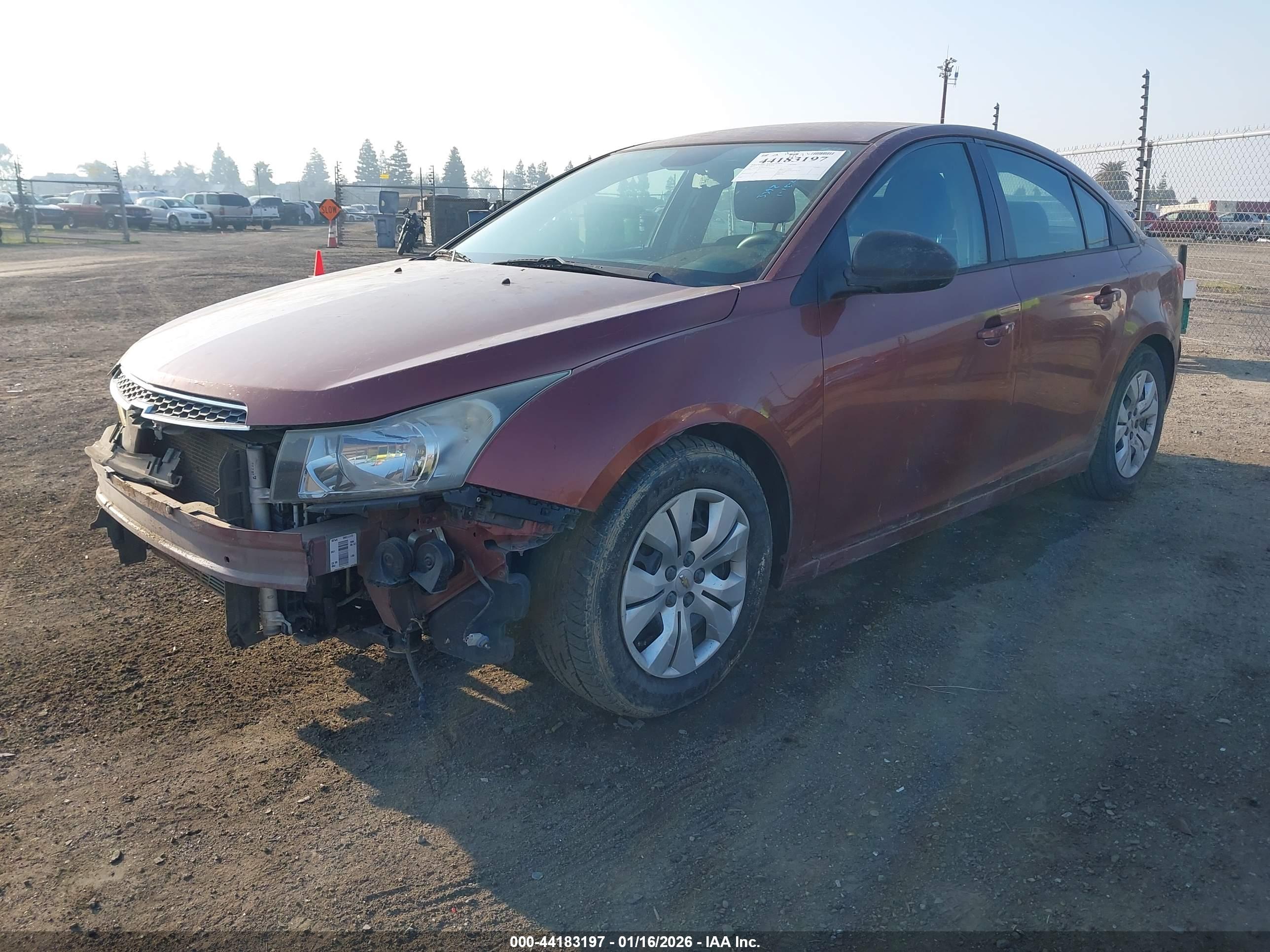 CHEVROLET CRUZE image 2