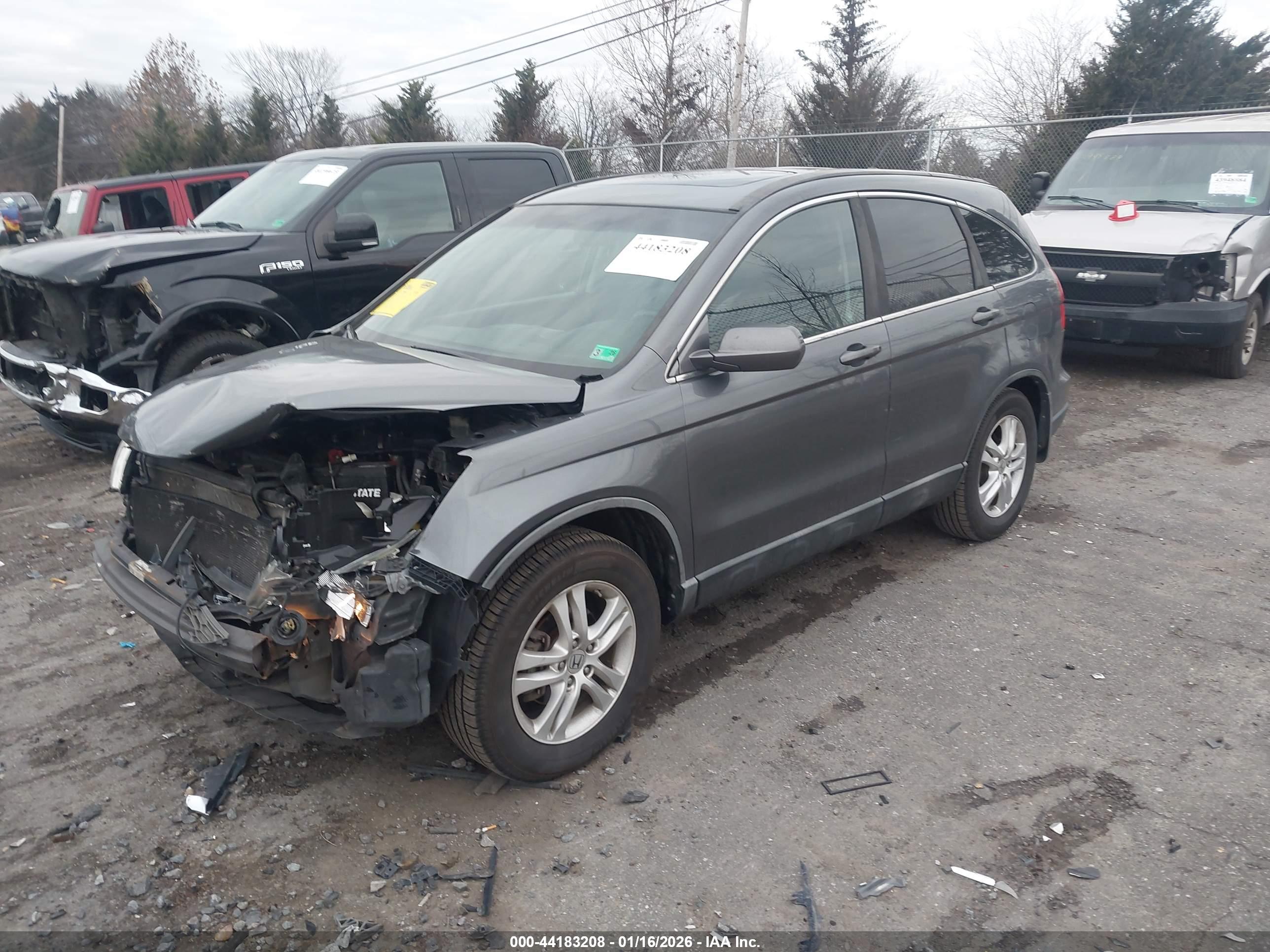 HONDA CR-V image 2